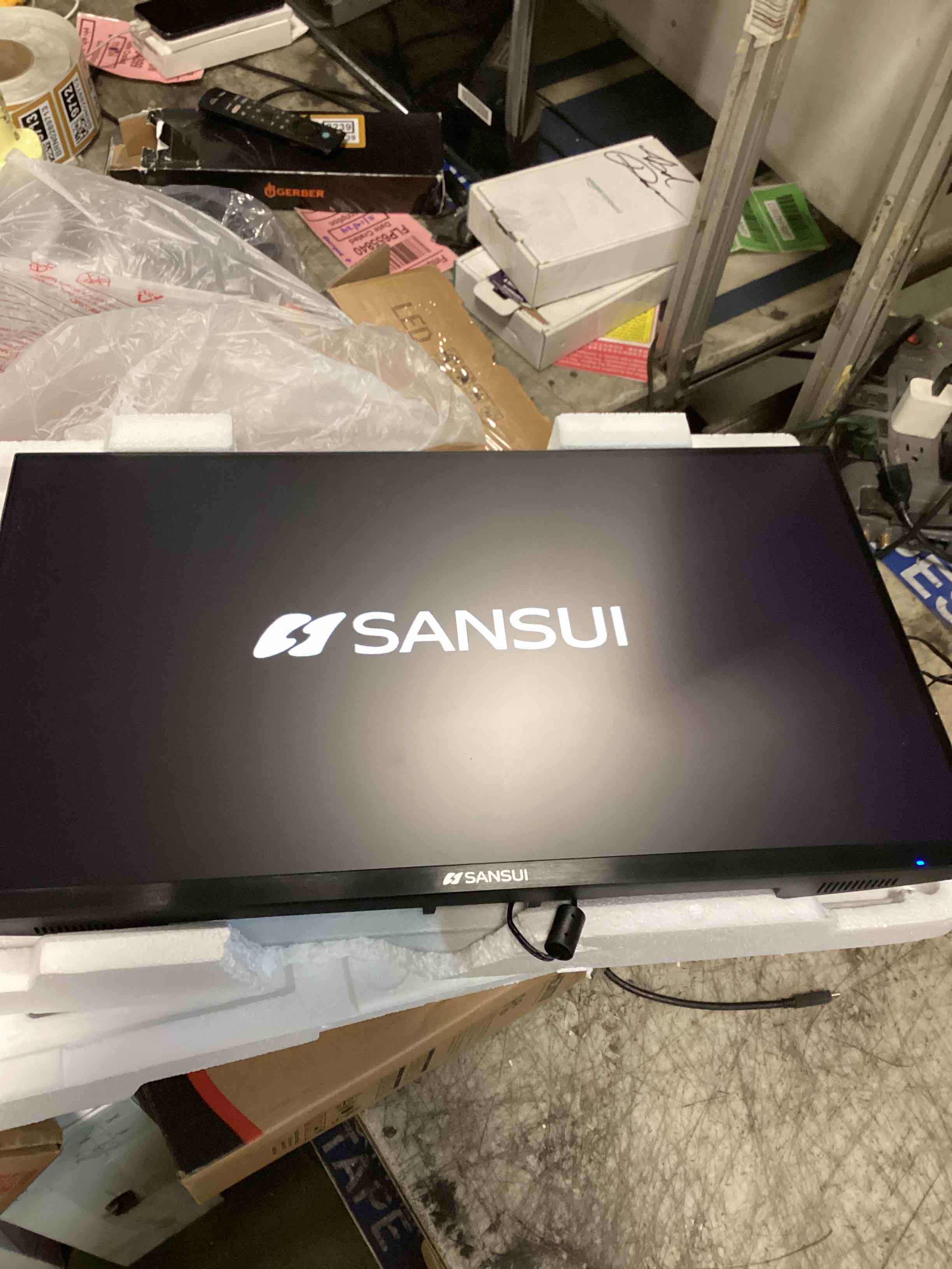 https://s3.amazonaws.com/lotting-images-prod/bidfta/GRA0350625_1732303150353.jpeg