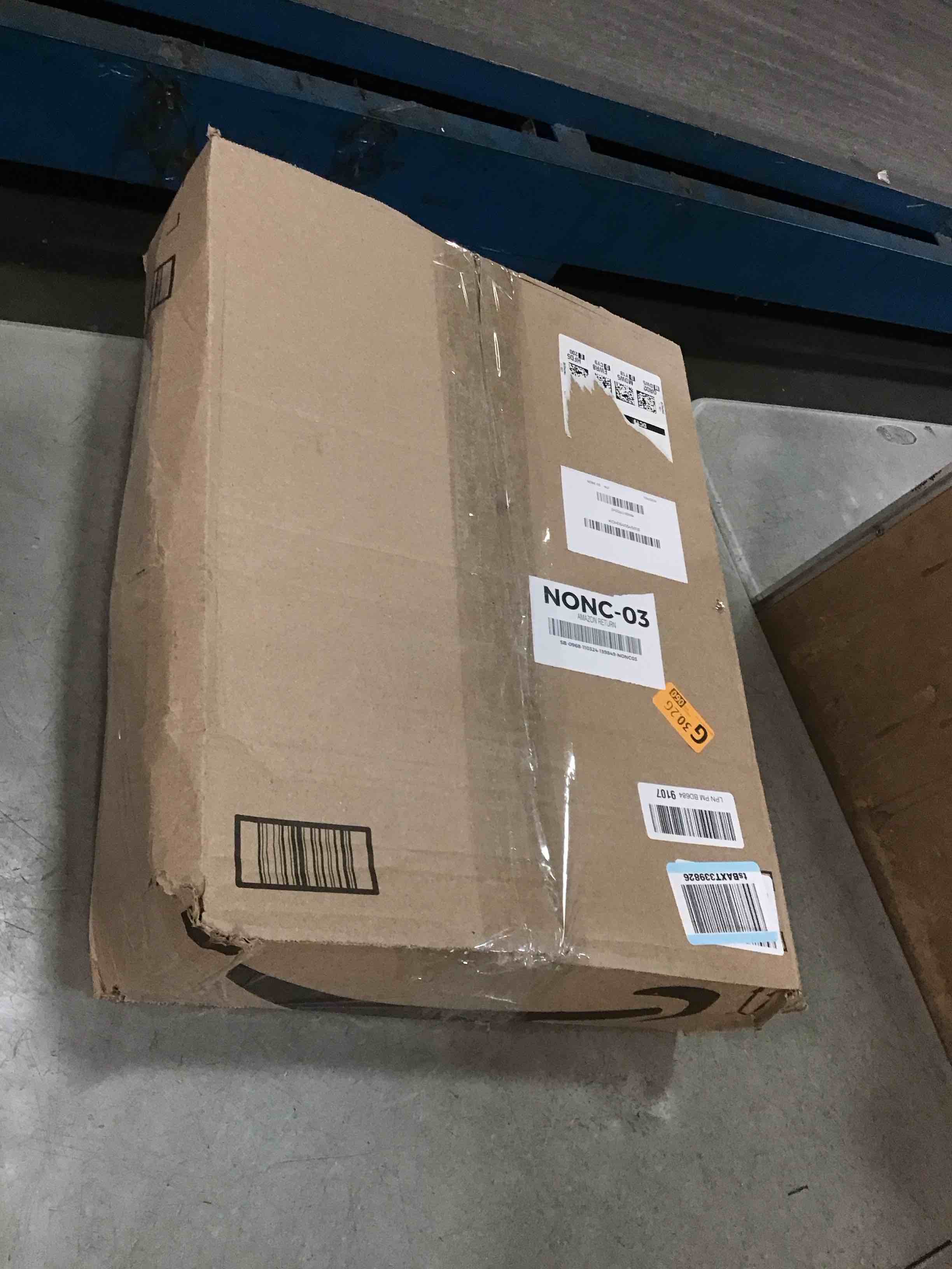 https://s3.amazonaws.com/lotting-images-prod/bidfta/GRA0350718_1731973974806.jpeg