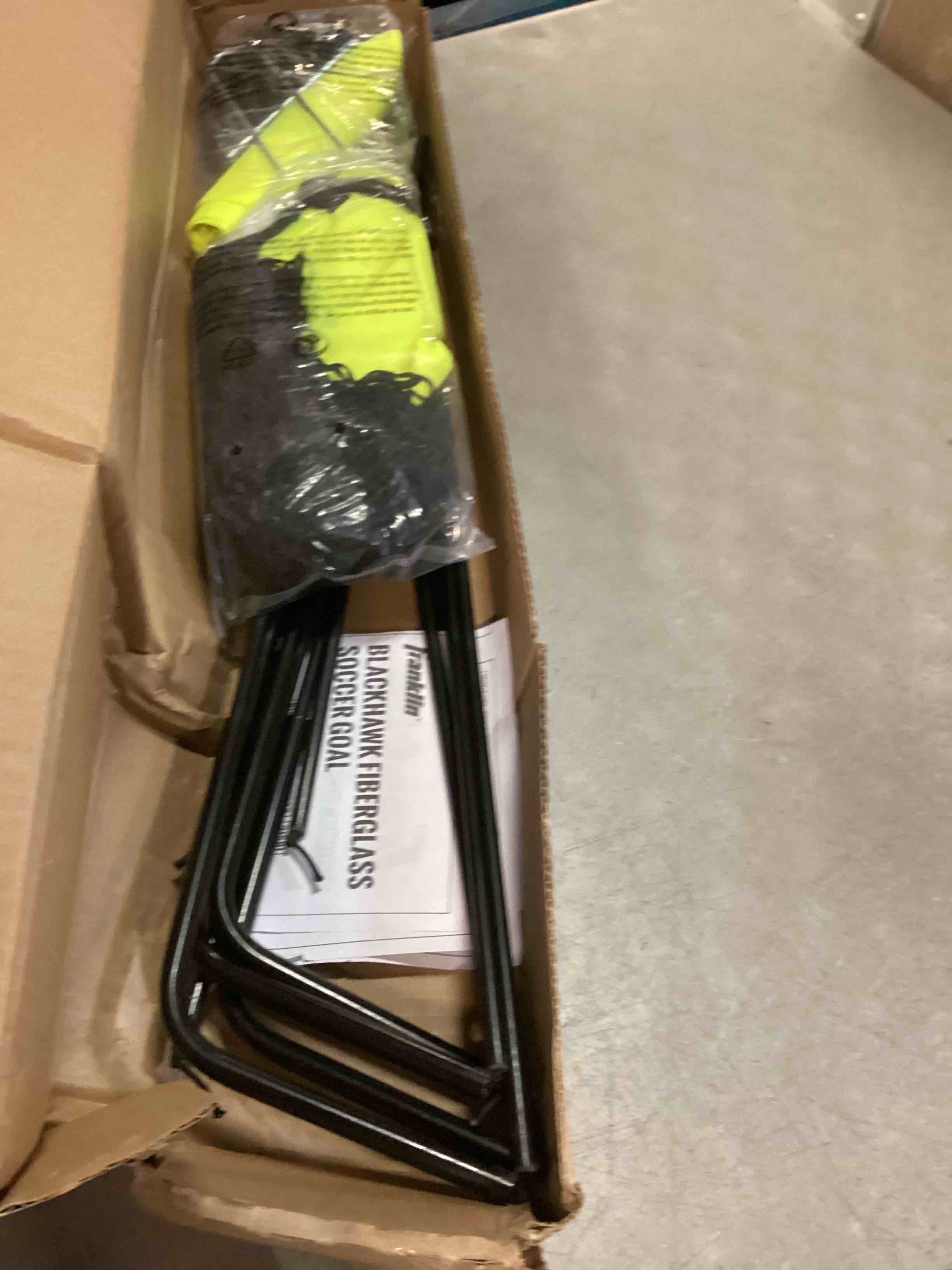 https://s3.amazonaws.com/lotting-images-prod/bidfta/GRA0350777_1731736729603.jpeg