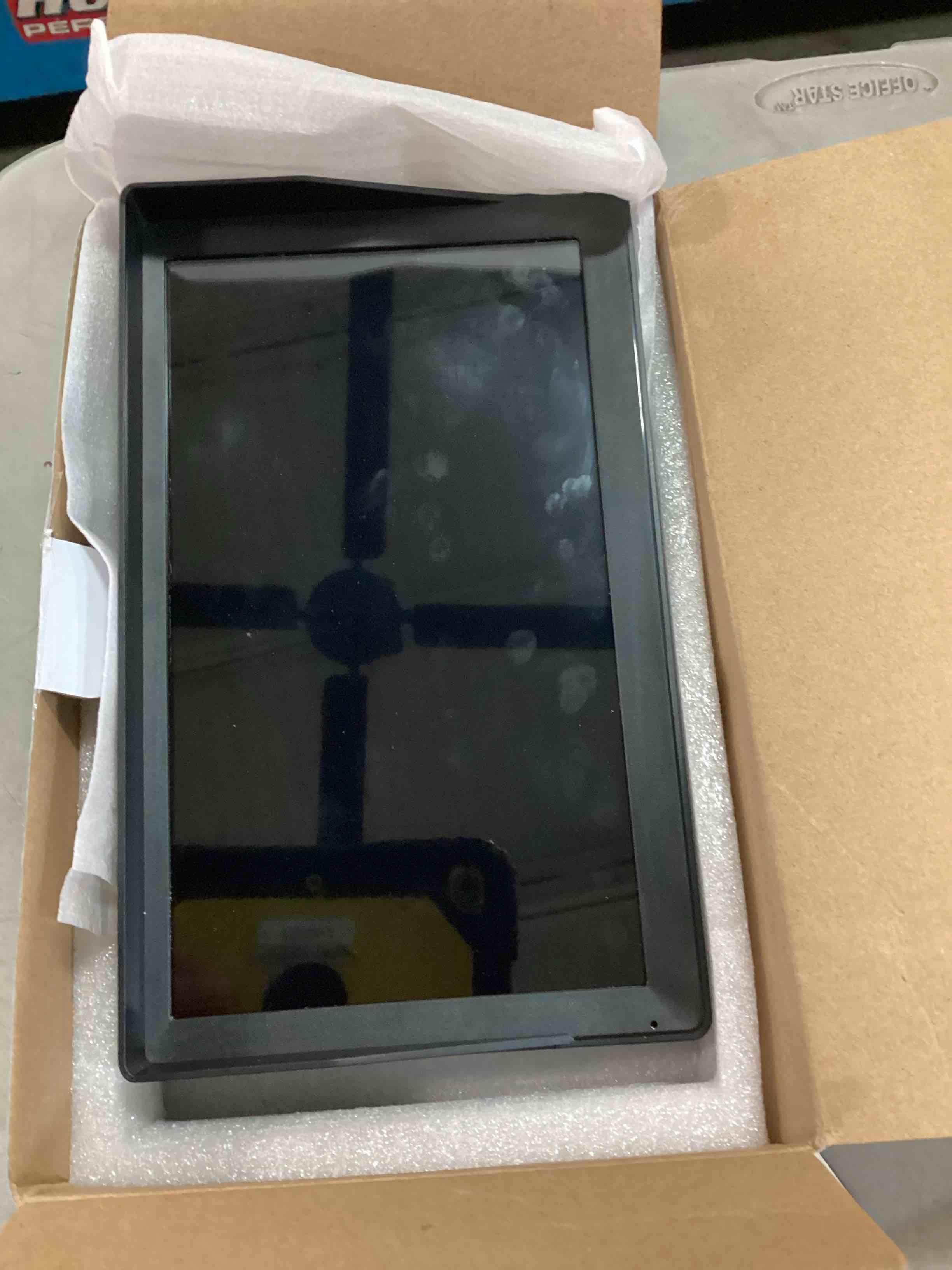https://s3.amazonaws.com/lotting-images-prod/bidfta/GRA0351424_1731126043936.jpeg