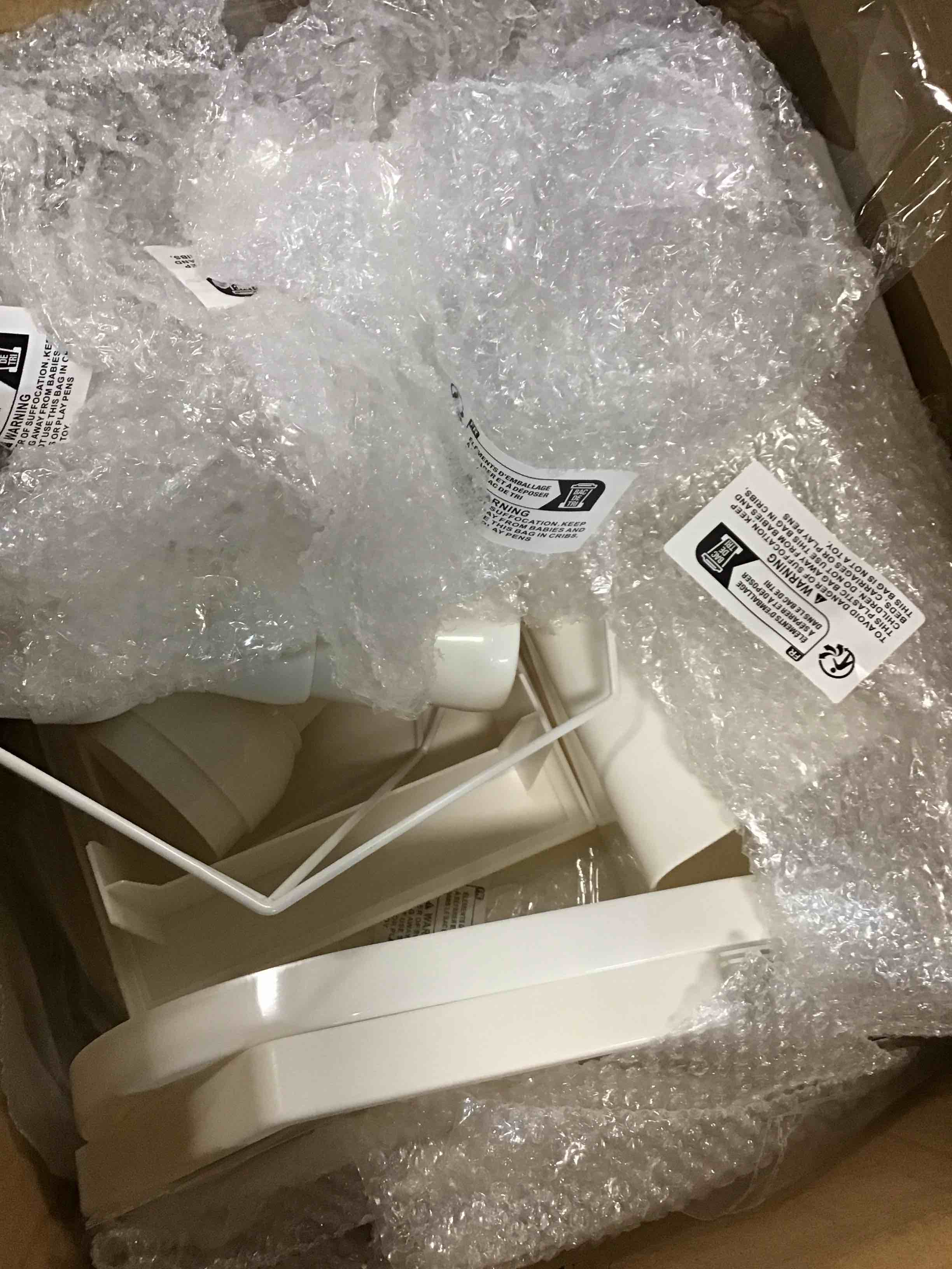 https://s3.amazonaws.com/lotting-images-prod/bidfta/GRA0351621_1731098647158.jpeg