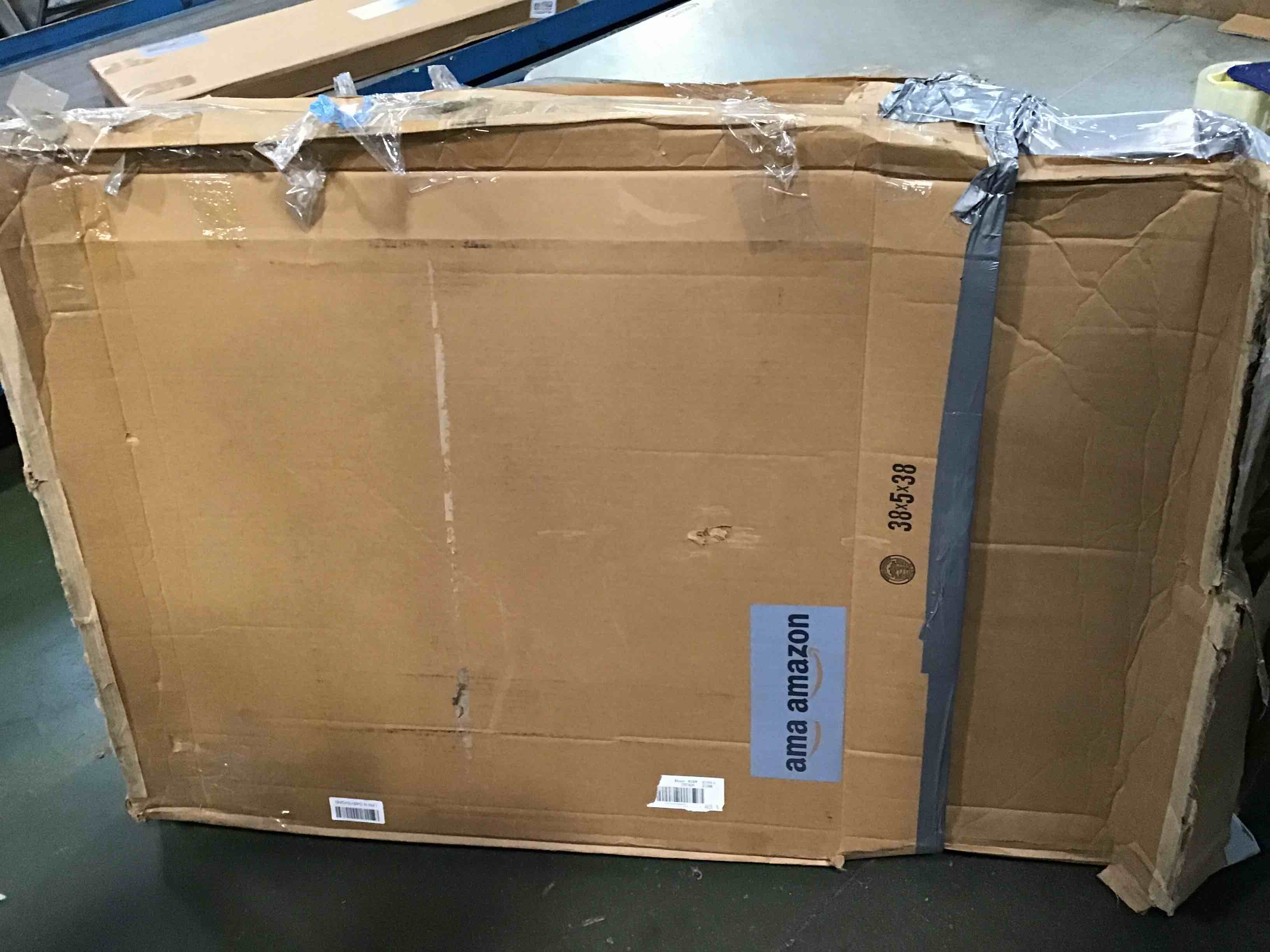 https://s3.amazonaws.com/lotting-images-prod/bidfta/GRA0351864_1730925831964.jpeg