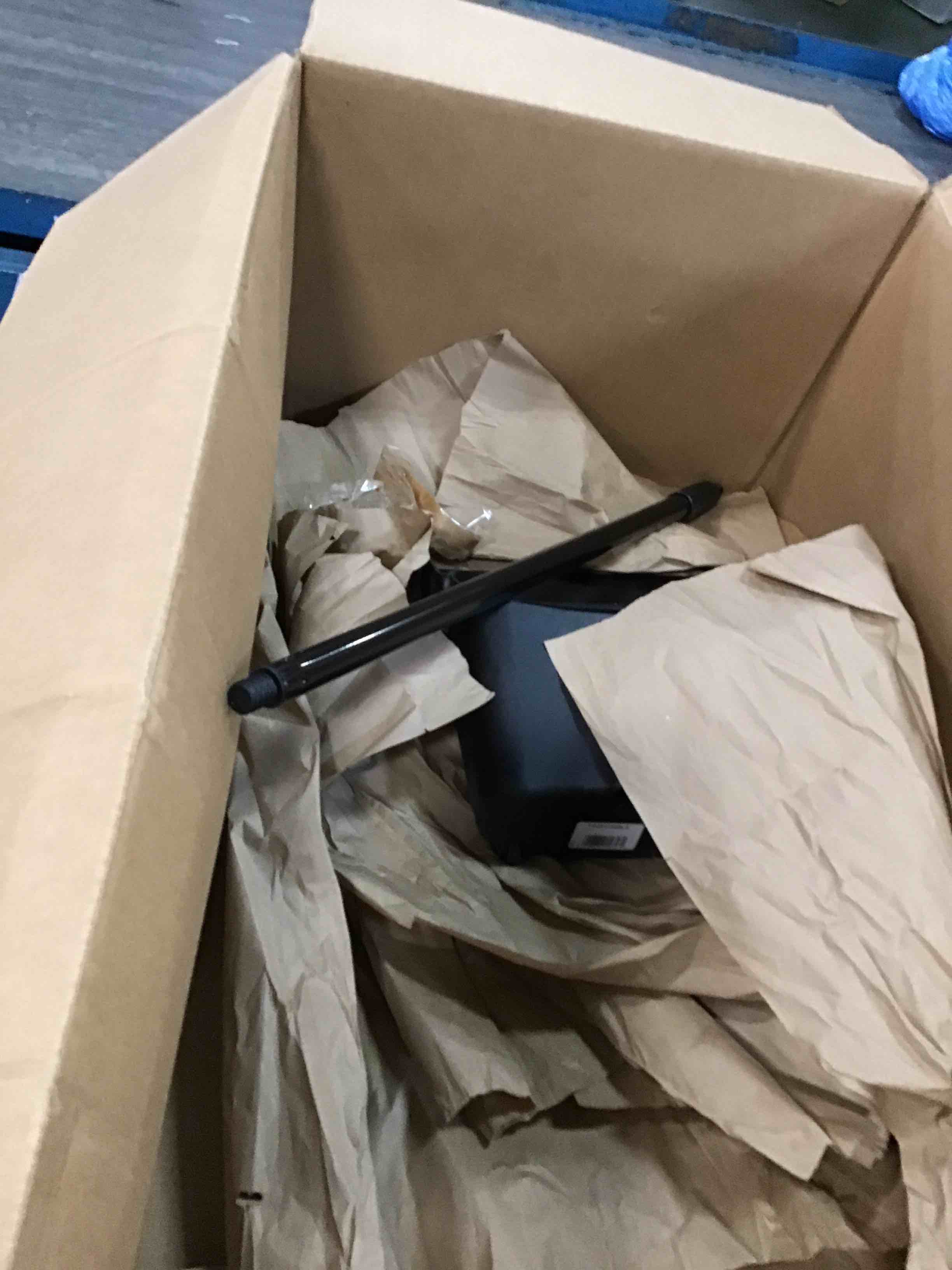 https://s3.amazonaws.com/lotting-images-prod/bidfta/GRA0351961_1730903723524.jpeg