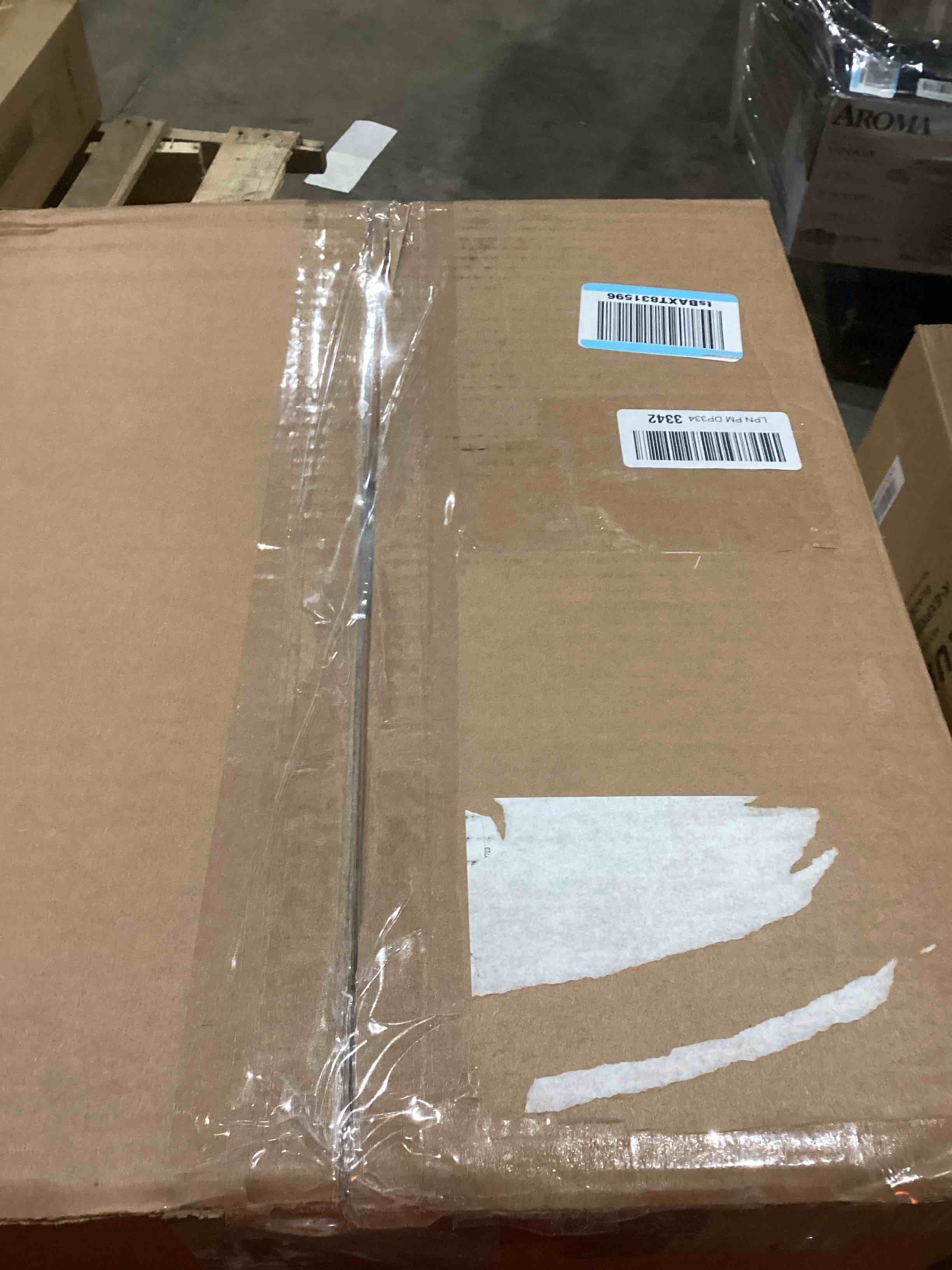https://s3.amazonaws.com/lotting-images-prod/bidfta/GRA0402227_1739981680152.jpeg