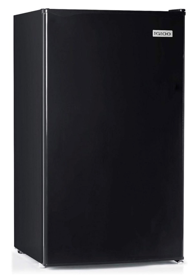 IGLOO MODEL: IRF32BK Refrigerator 