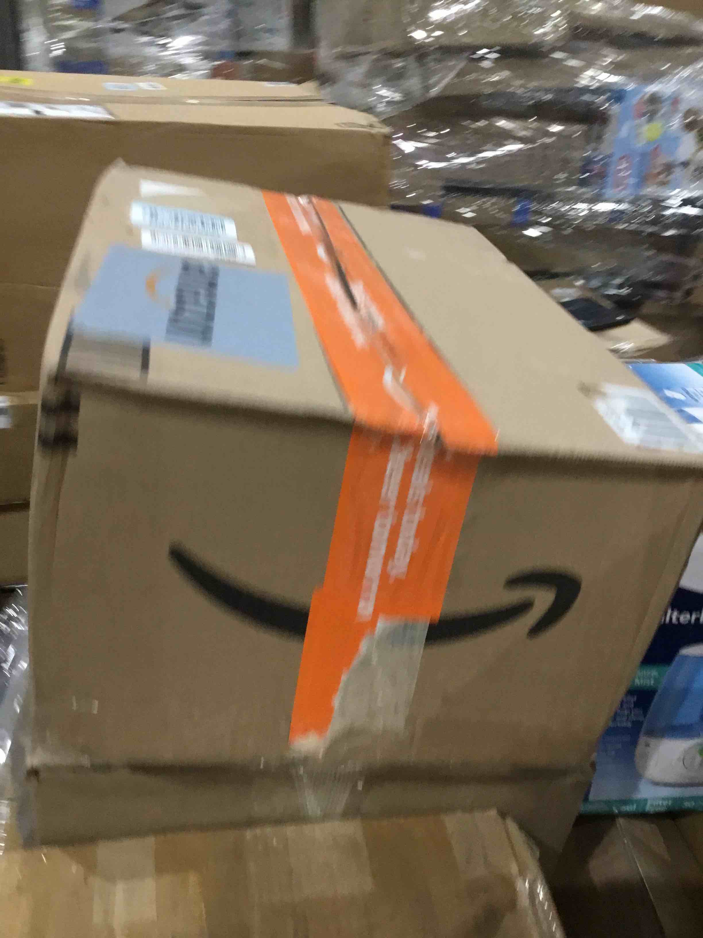 https://s3.amazonaws.com/lotting-images-prod/bidfta/GRA0403156_1738946478682.jpeg