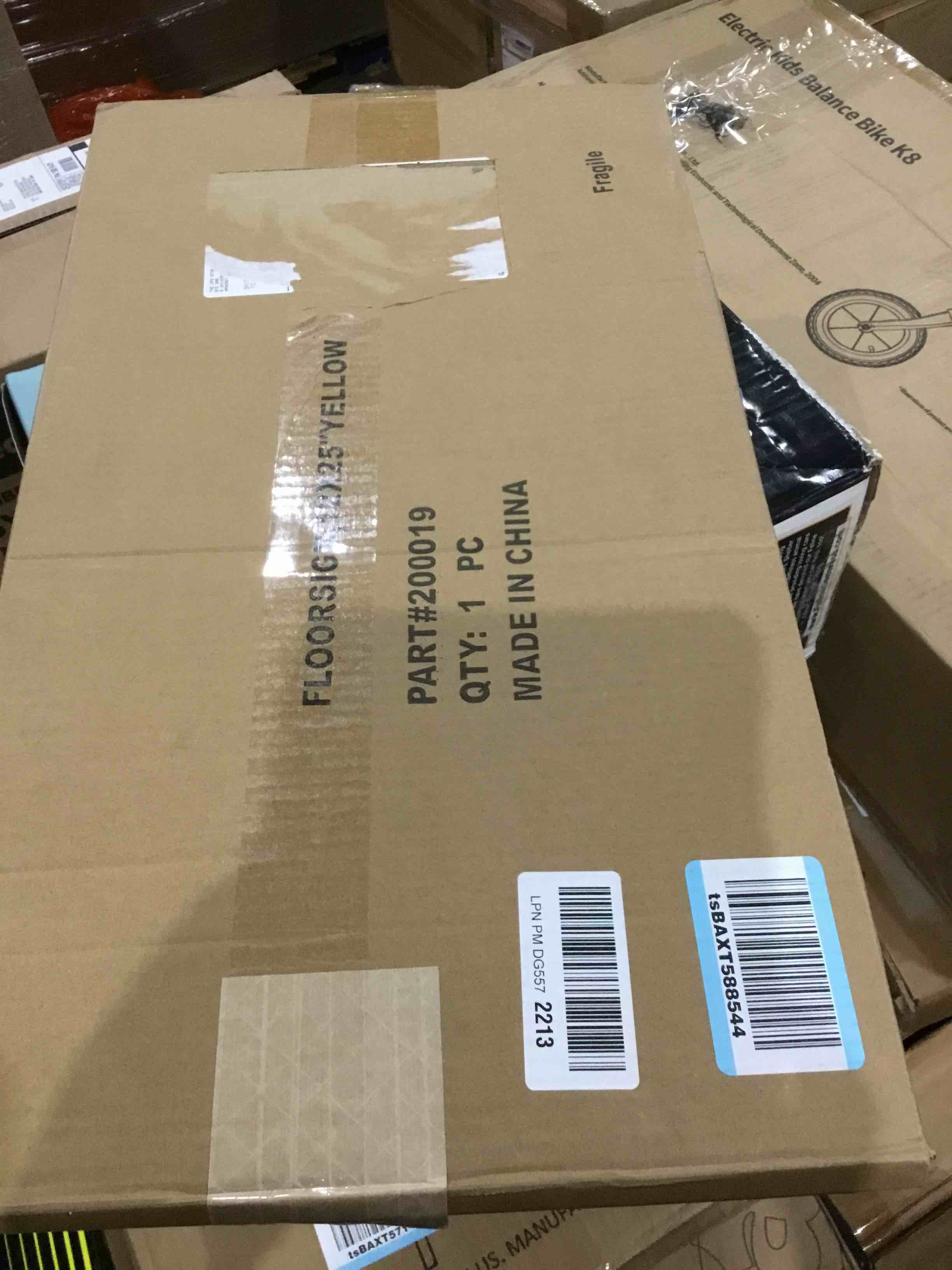 https://s3.amazonaws.com/lotting-images-prod/bidfta/GRA0403177_1738948559885.jpeg