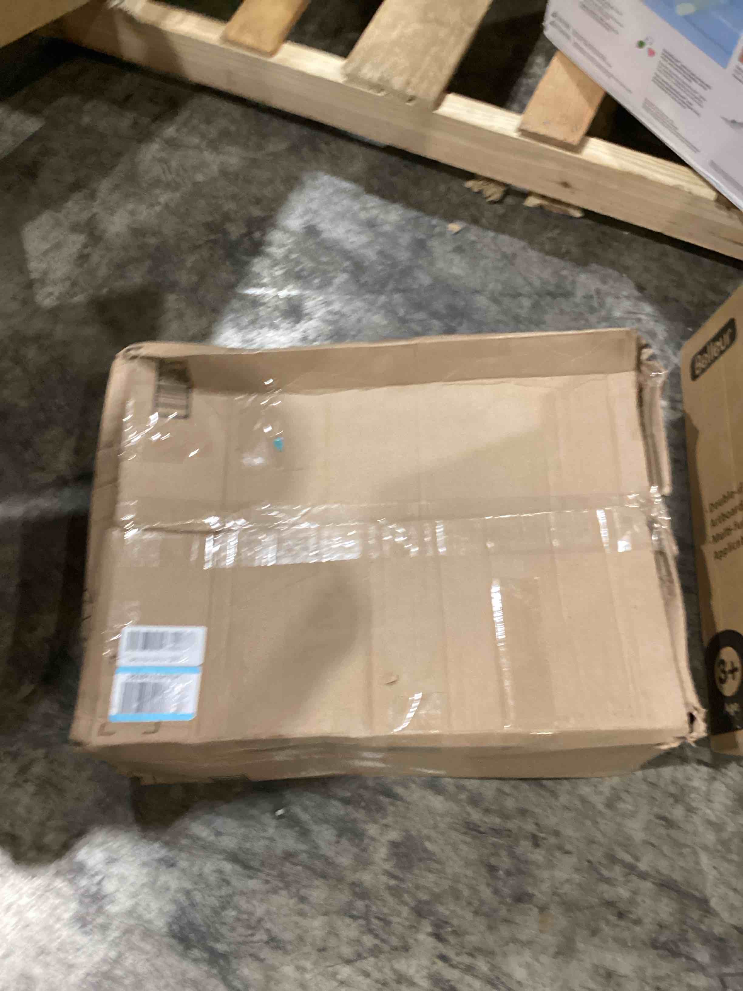 https://s3.amazonaws.com/lotting-images-prod/bidfta/GRA0403675_1738773479417.jpeg