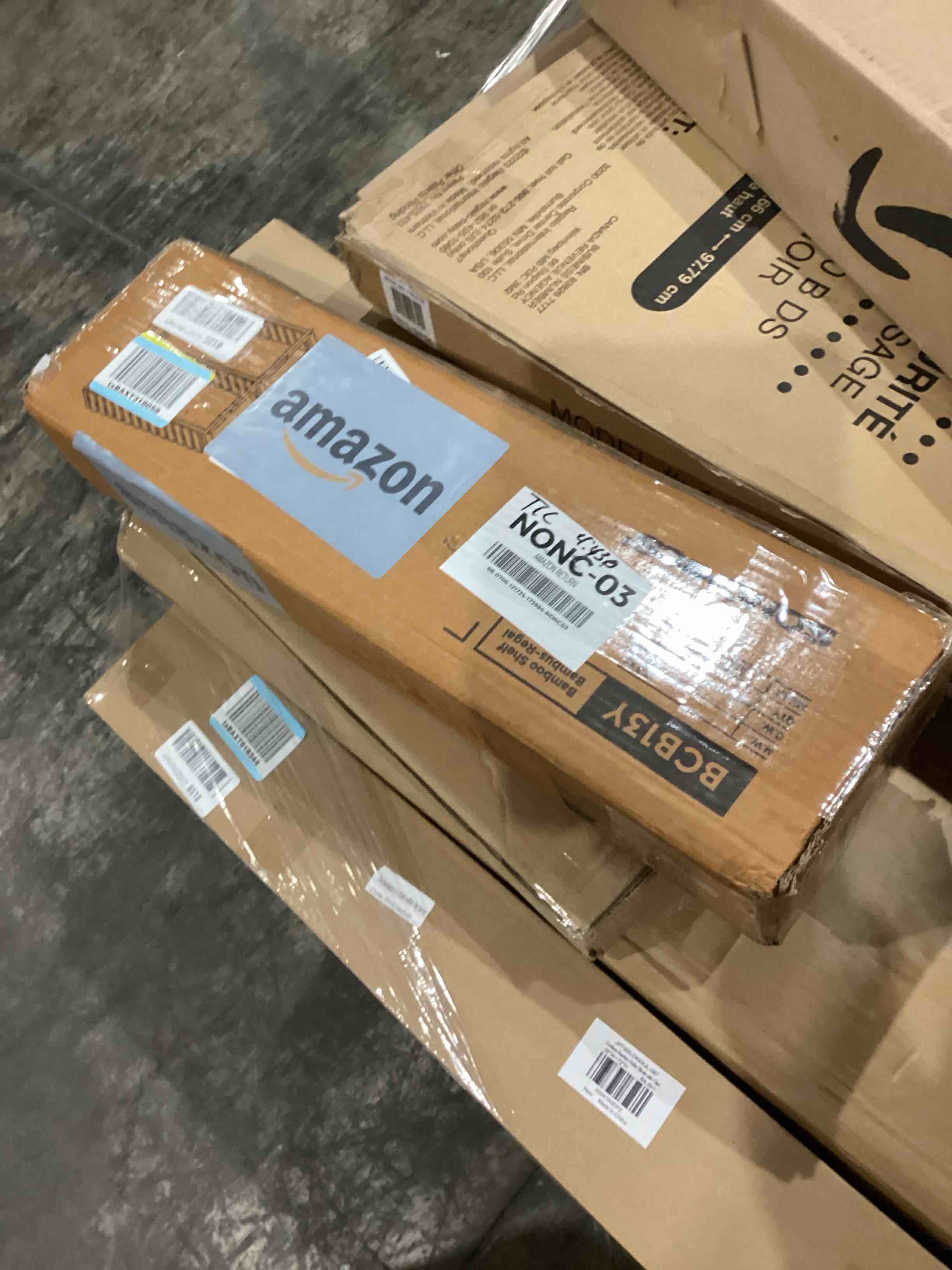 https://s3.amazonaws.com/lotting-images-prod/bidfta/GRA0403925_1738690854410.jpeg