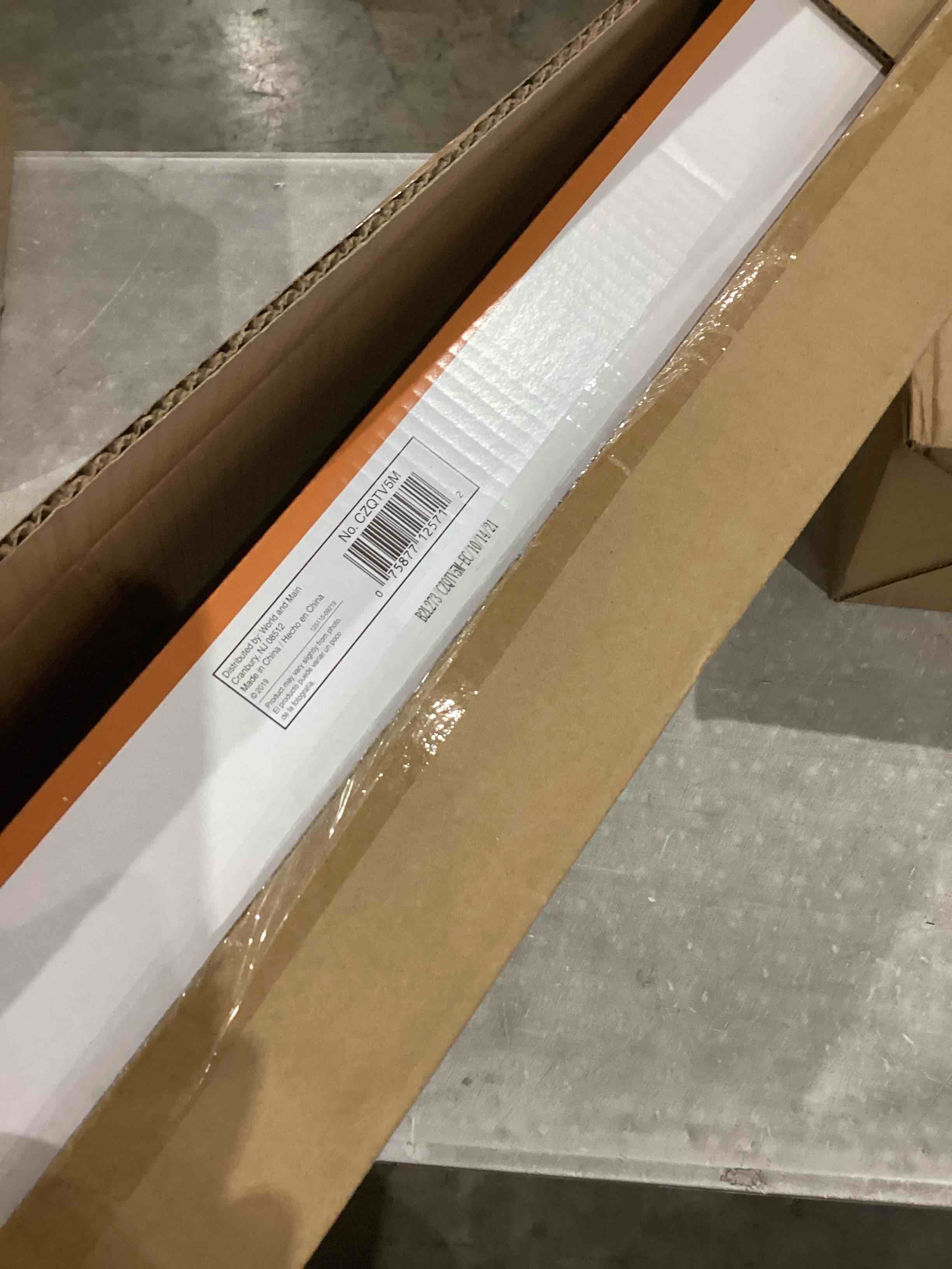 https://s3.amazonaws.com/lotting-images-prod/bidfta/GRA0404530_1746131578956.jpeg