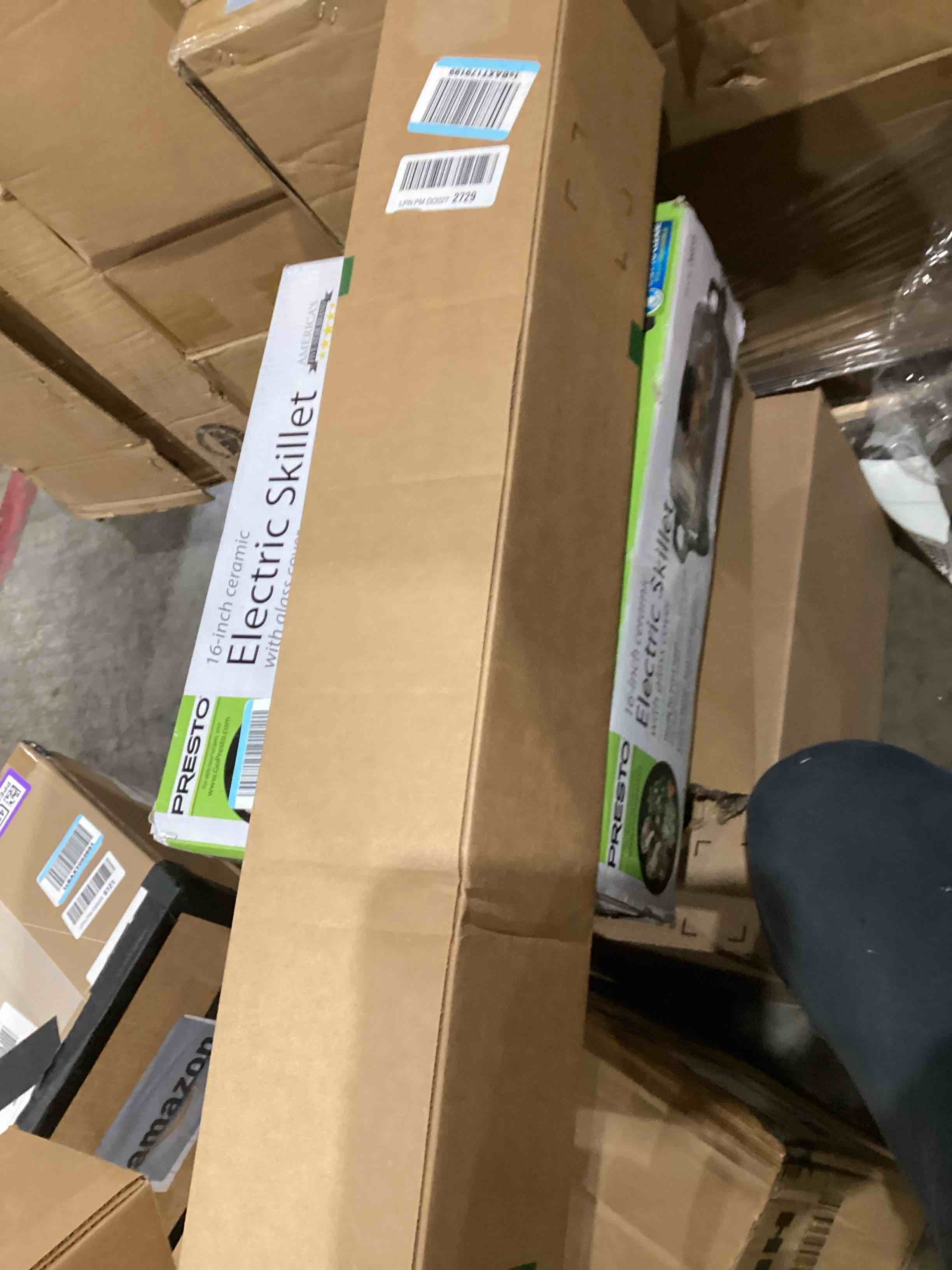 https://s3.amazonaws.com/lotting-images-prod/bidfta/GRA0405310_1738347547811.jpeg