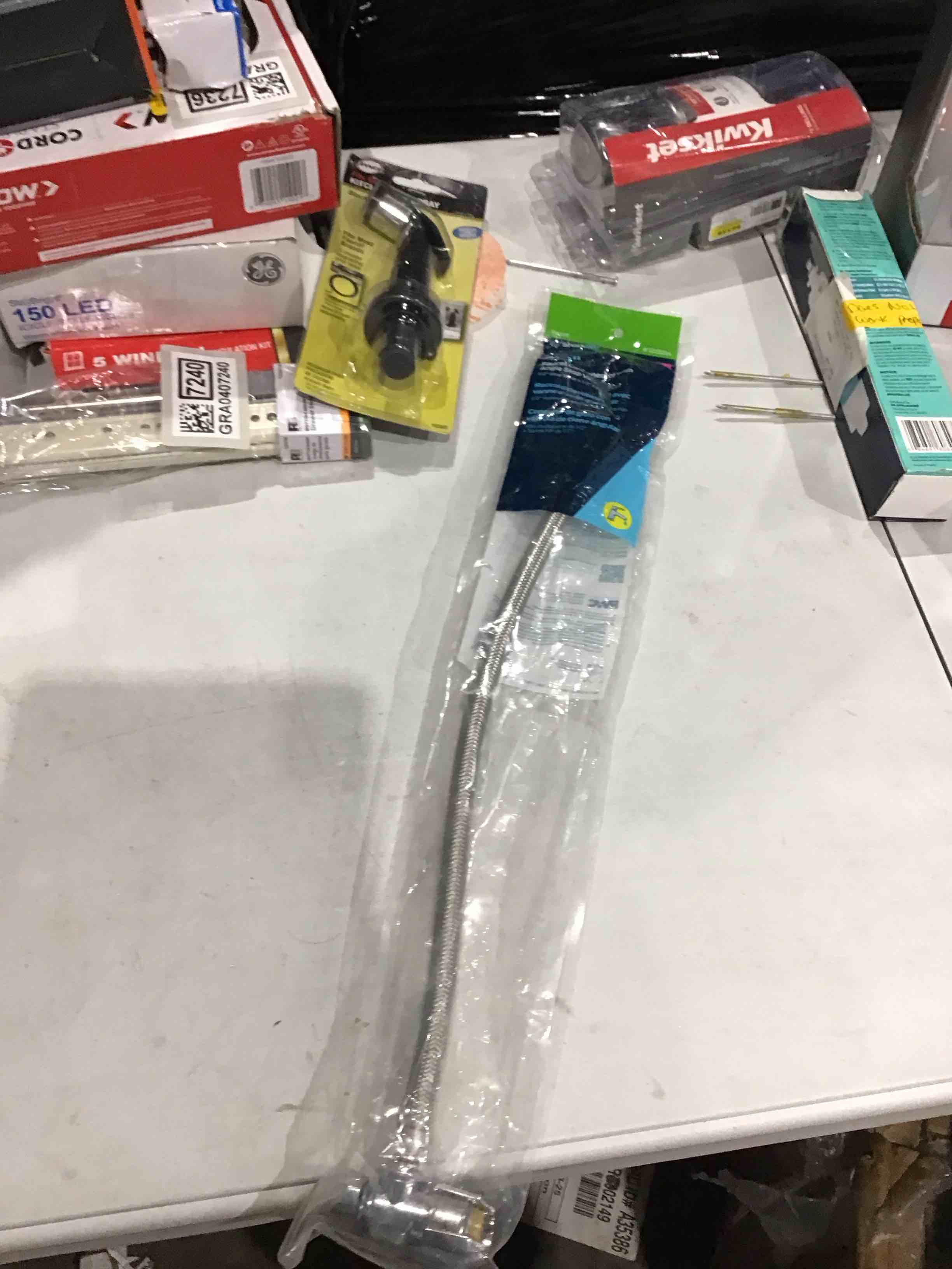 20” faucet connector with angle stop valve