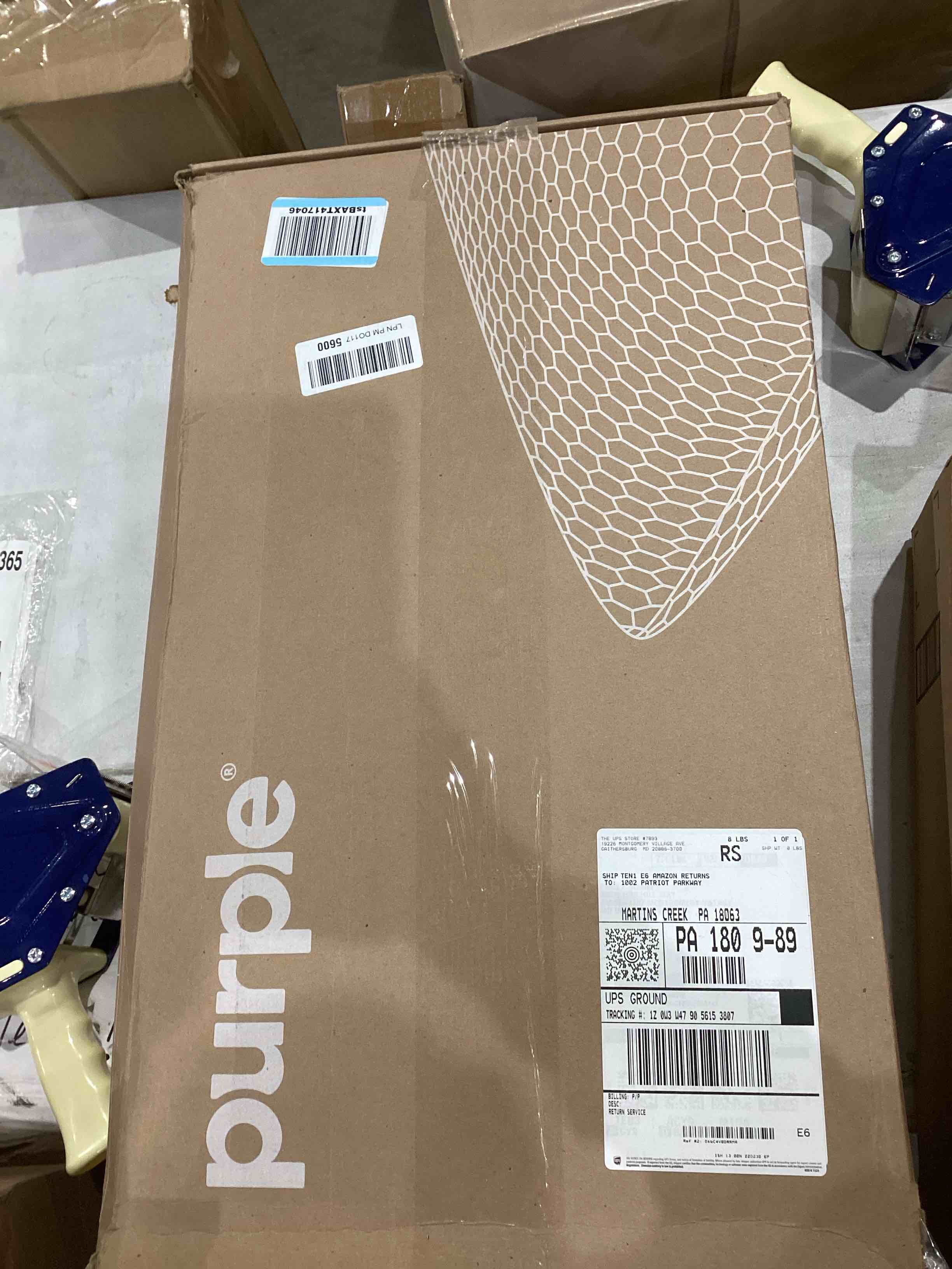 https://s3.amazonaws.com/lotting-images-prod/bidfta/GRA0408069_1742395111579.jpeg