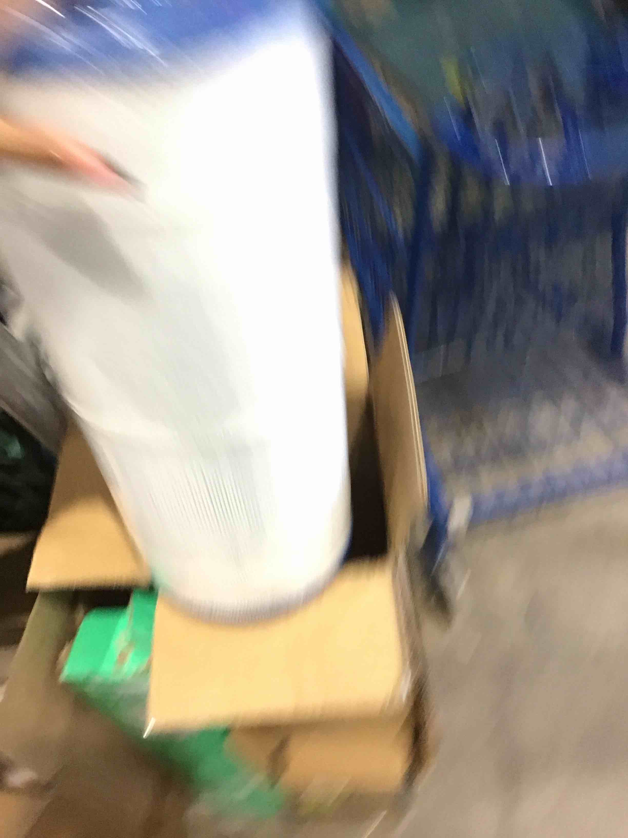 https://s3.amazonaws.com/lotting-images-prod/bidfta/GRA0410133_1744298102844.jpeg