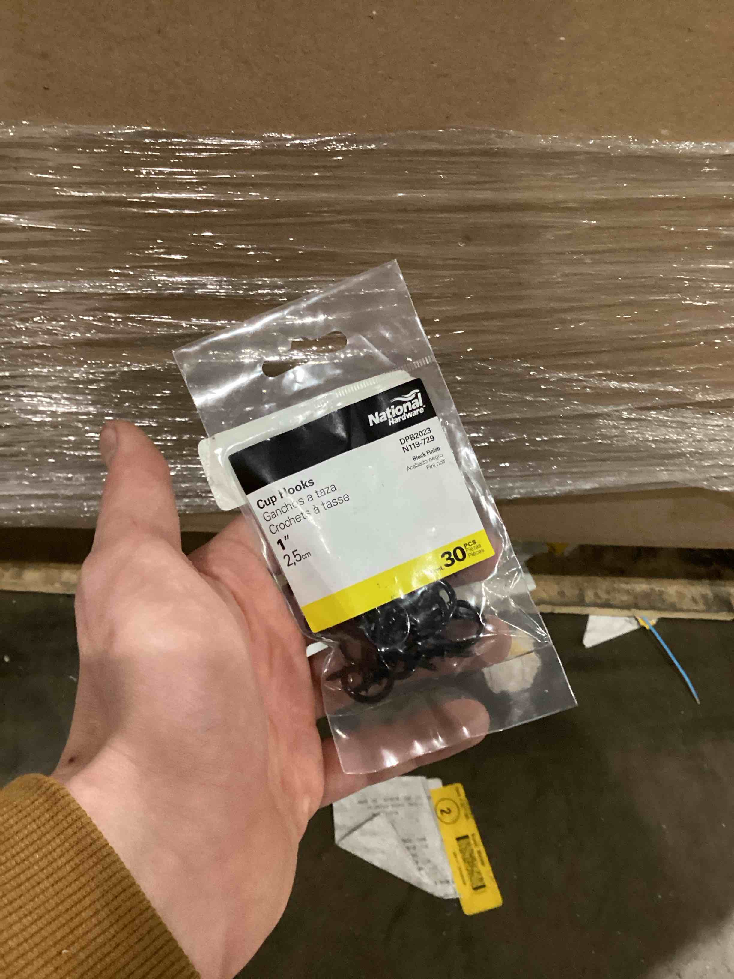 https://s3.amazonaws.com/lotting-images-prod/bidfta/GRA0411284_1735237709036.jpeg