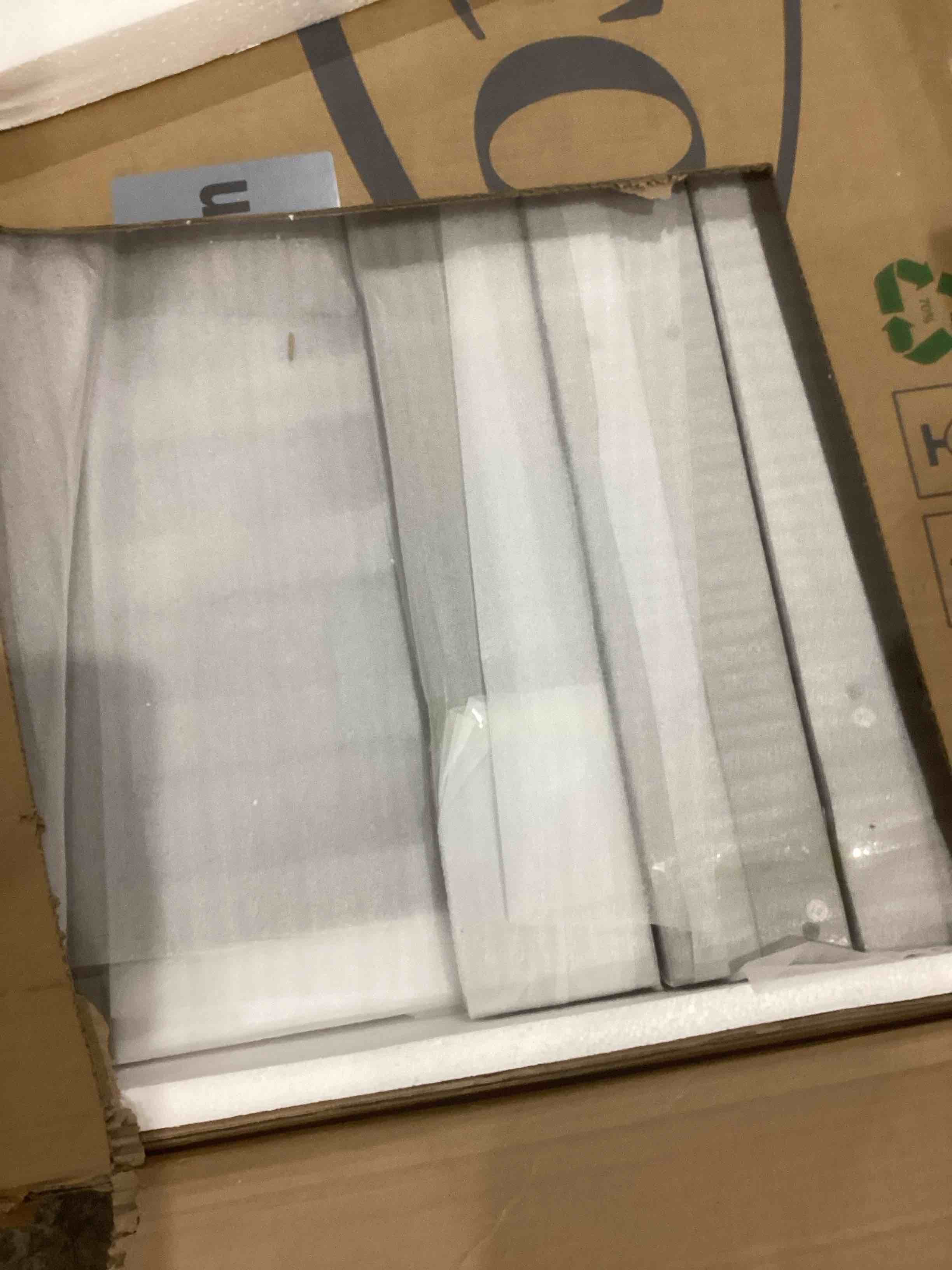 https://s3.amazonaws.com/lotting-images-prod/bidfta/GRA0411702_1734546297028.jpeg