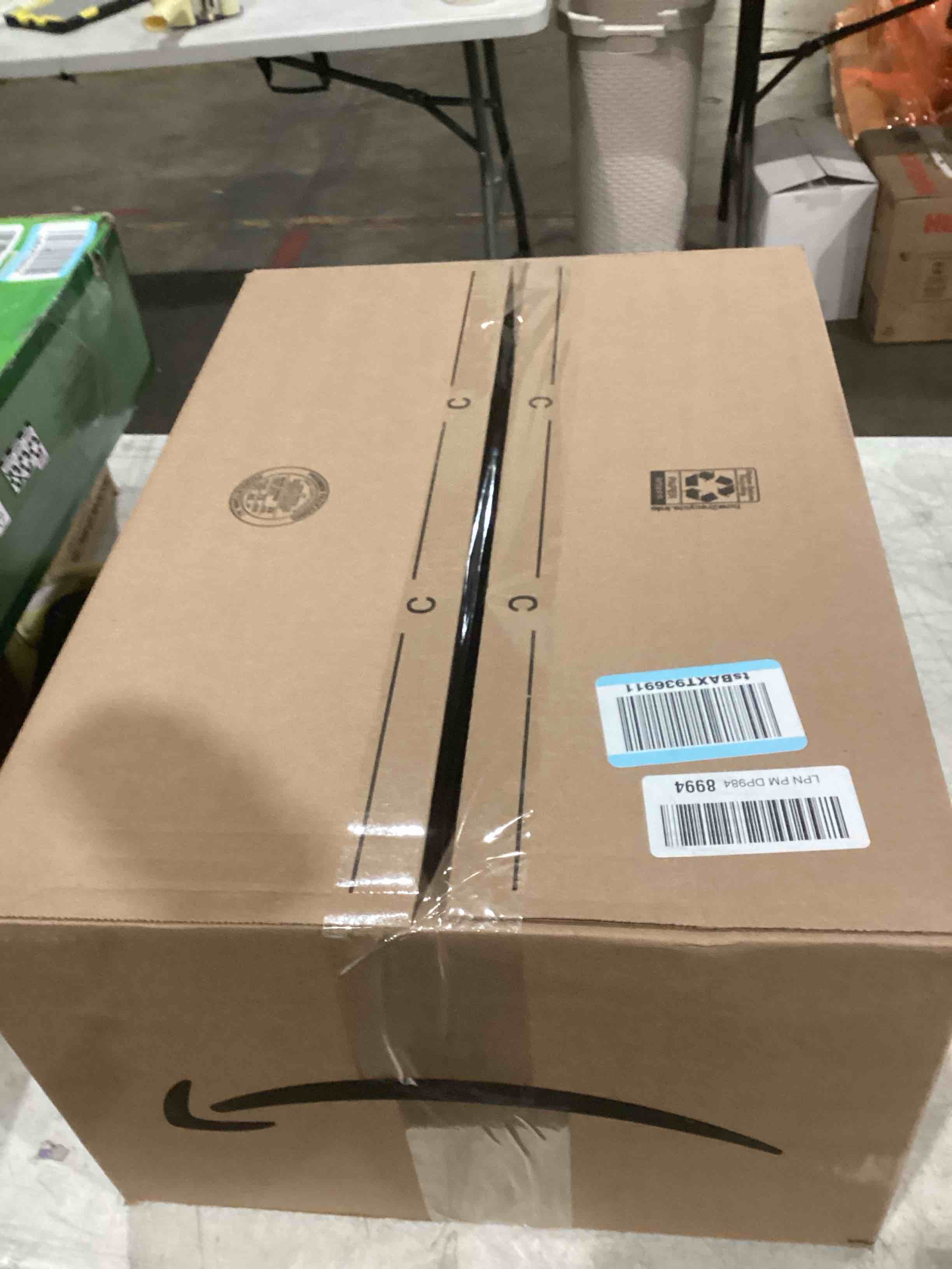 https://s3.amazonaws.com/lotting-images-prod/bidfta/GRA0414291_1745595510942.jpeg