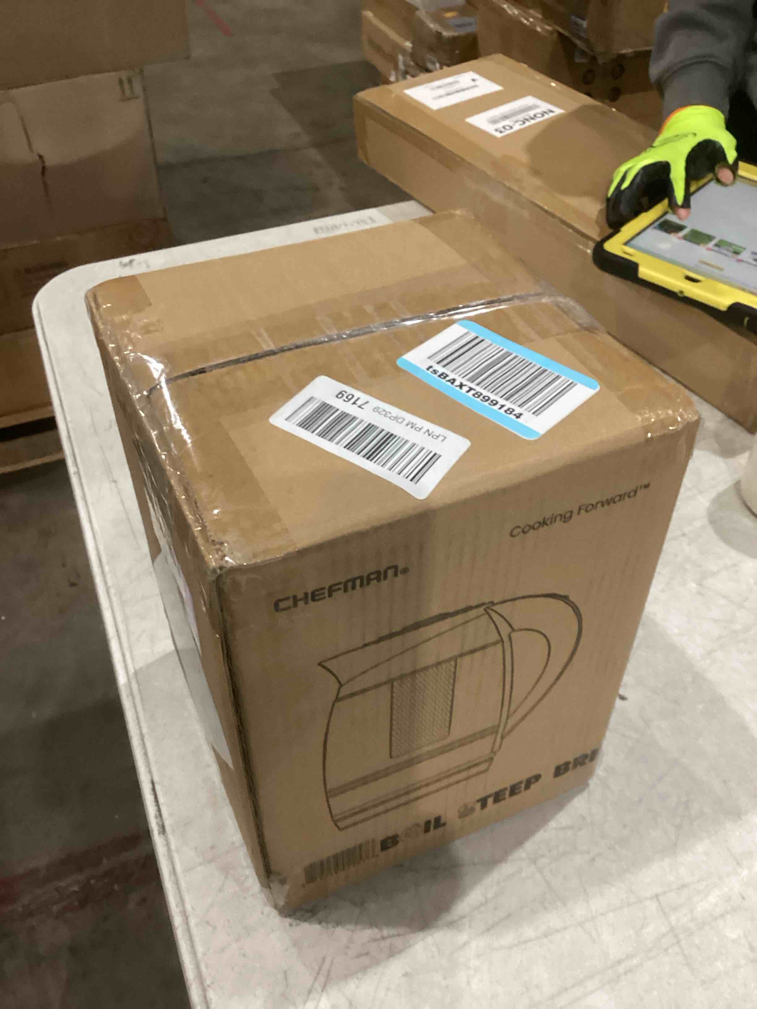 https://s3.amazonaws.com/lotting-images-prod/bidfta/GRA0414426_1745580041983.jpeg