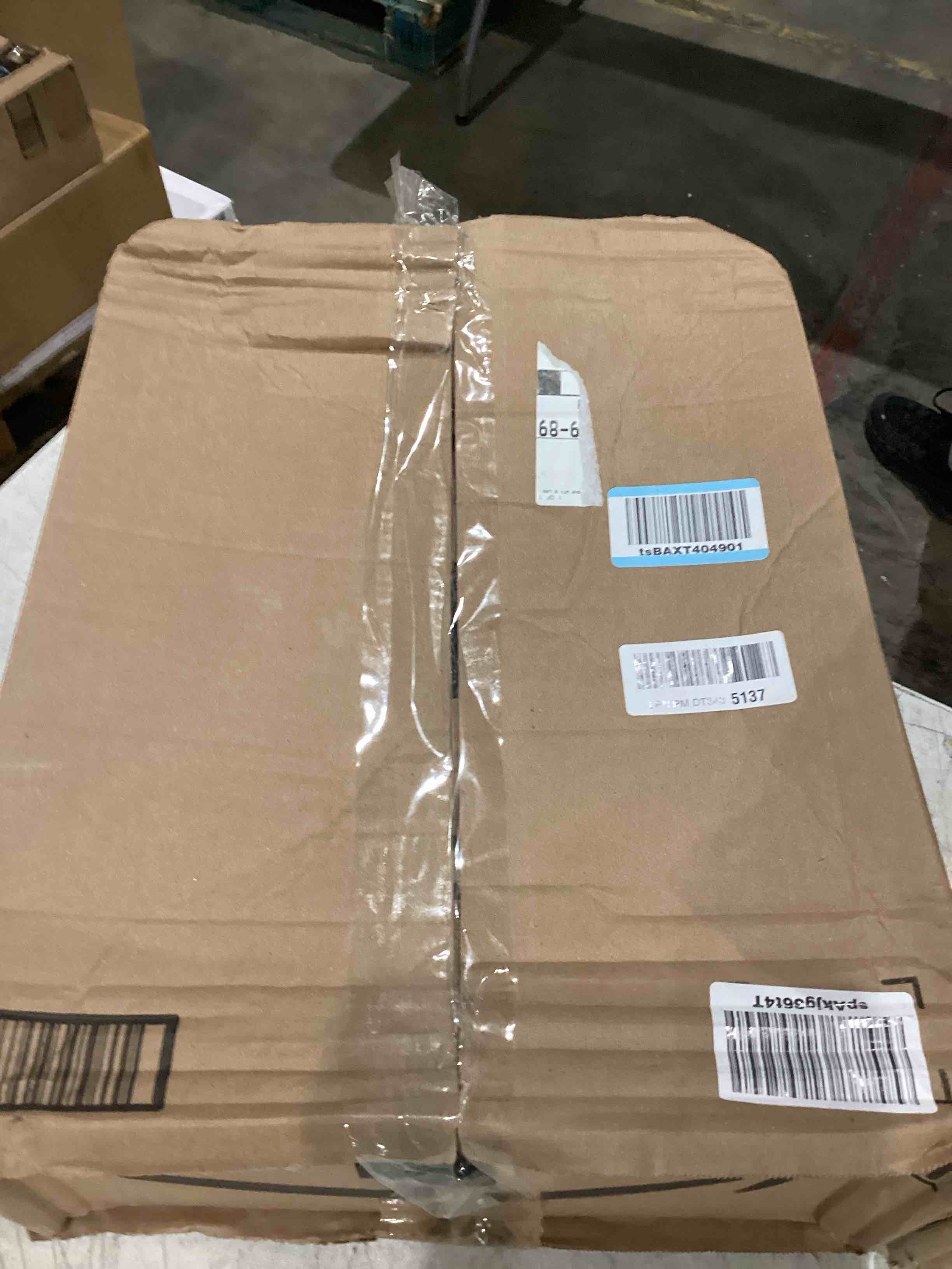 https://s3.amazonaws.com/lotting-images-prod/bidfta/GRA0414742_1745495753916.jpeg