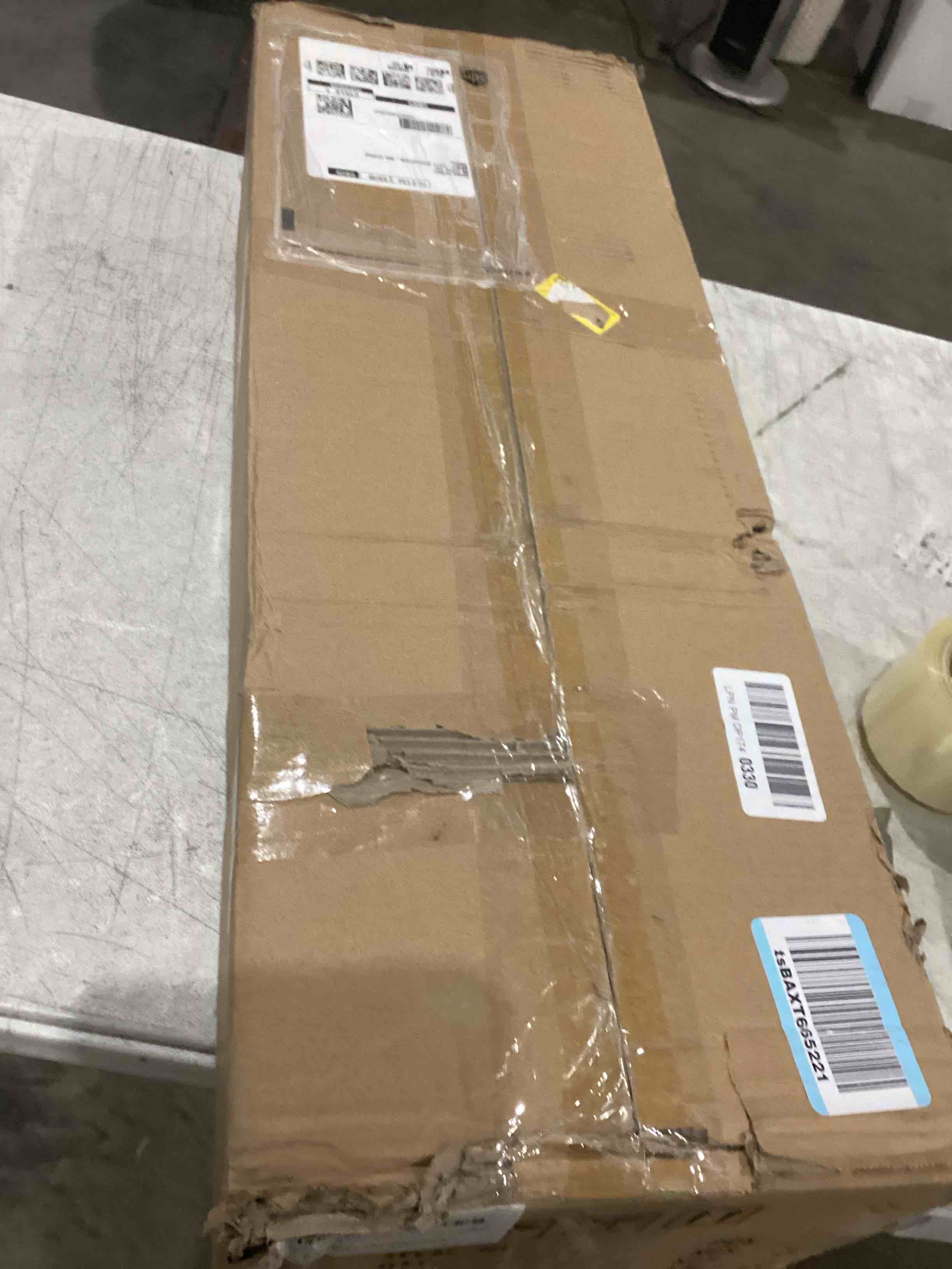 https://s3.amazonaws.com/lotting-images-prod/bidfta/GRA0414948_1745407075863.jpeg