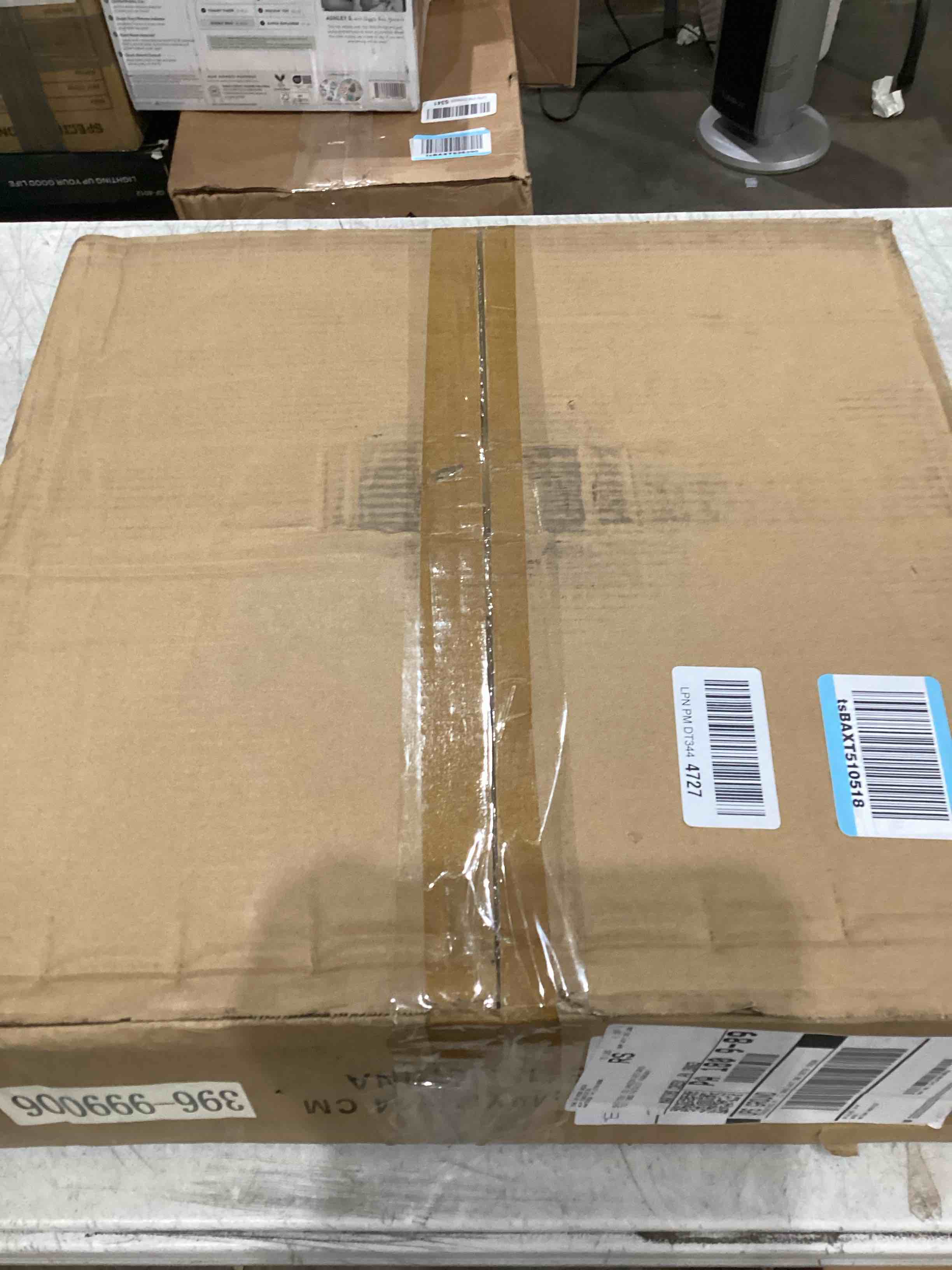 https://s3.amazonaws.com/lotting-images-prod/bidfta/GRA0415221_1745258101854.jpeg