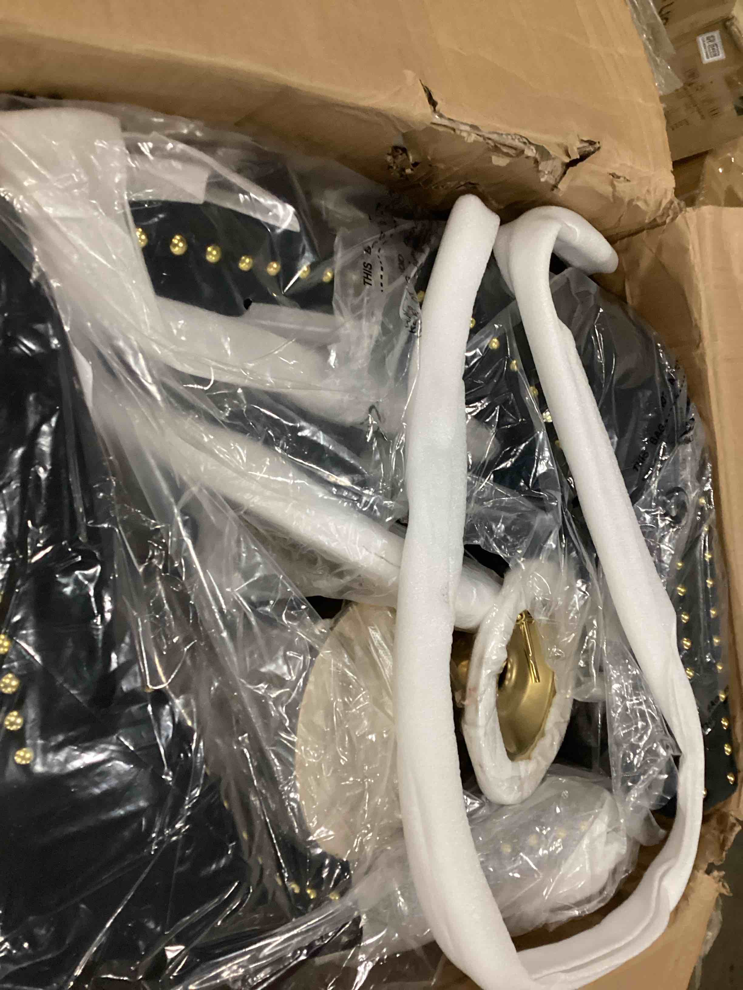 similar)))Yaheetech Bar Stools PU Leather Swivel Barstools, Height Adjustable Counter Chairs, Modern Stools with Back for Bar Kitchen Island Dining Room, 4pcs, Black