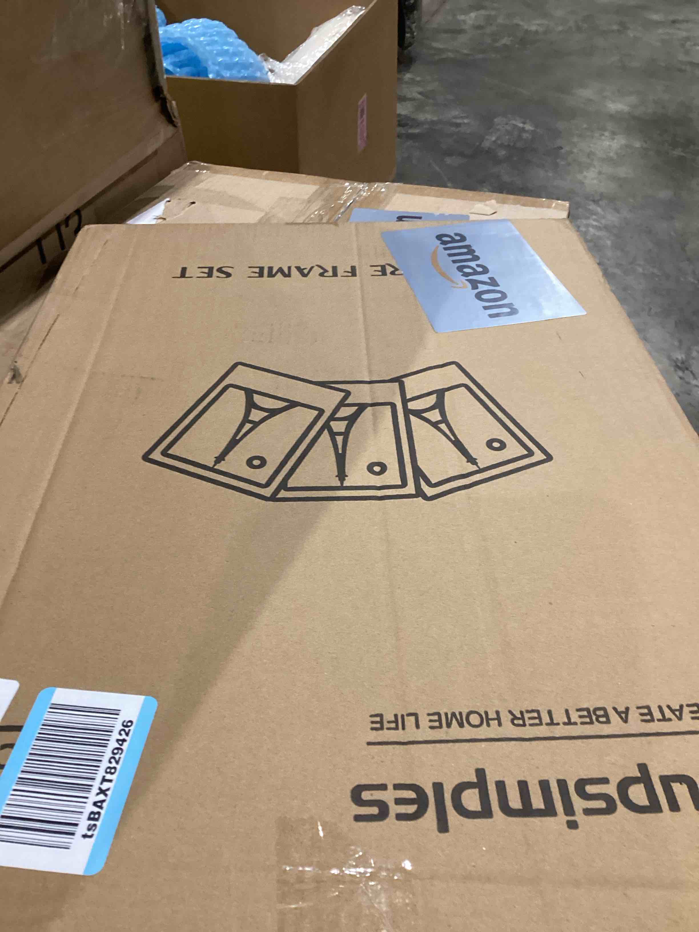 https://s3.amazonaws.com/lotting-images-prod/bidfta/GRA0415494_1745238431090.jpeg