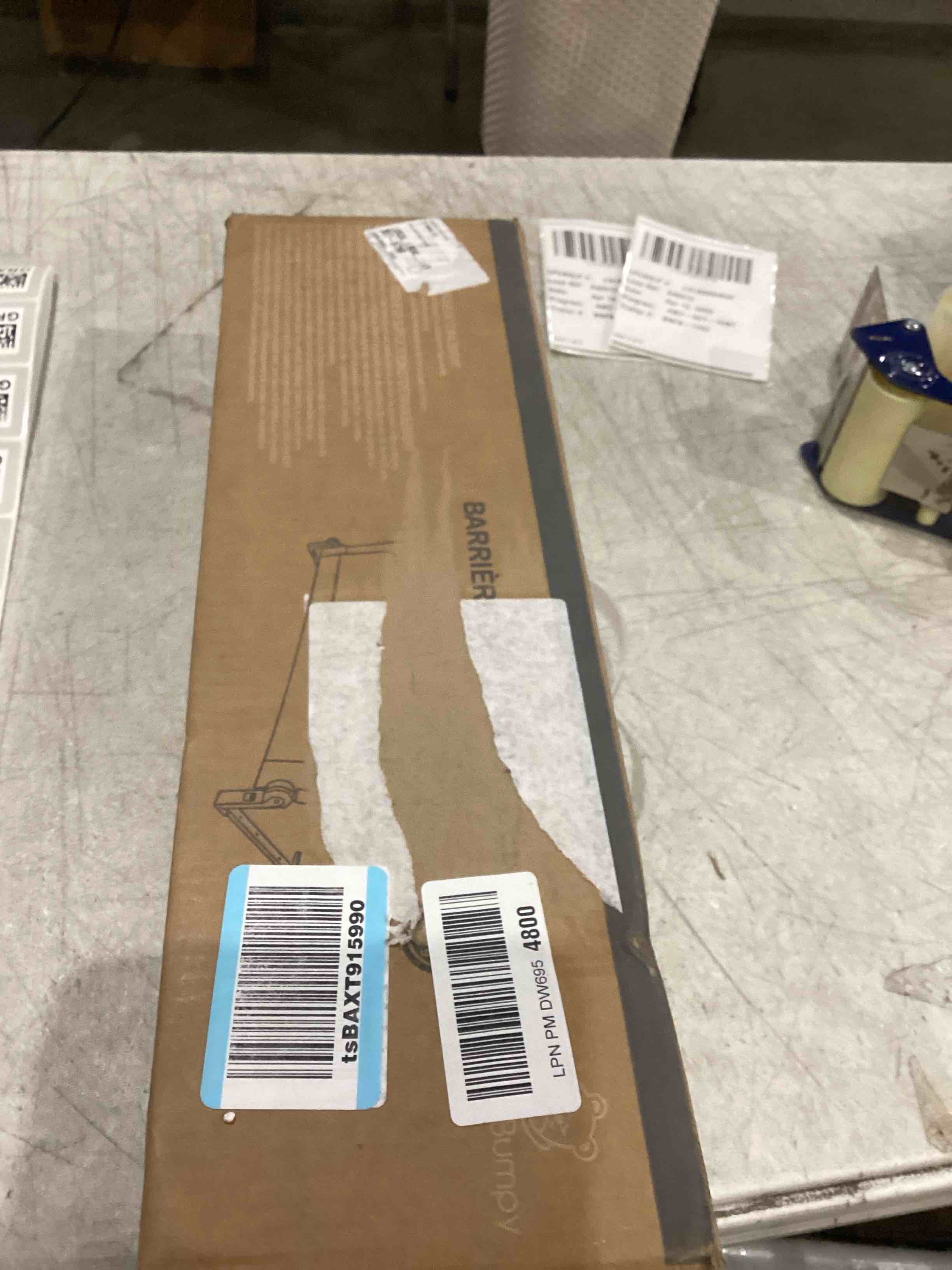 https://s3.amazonaws.com/lotting-images-prod/bidfta/GRA0415613_1744996101663.jpeg