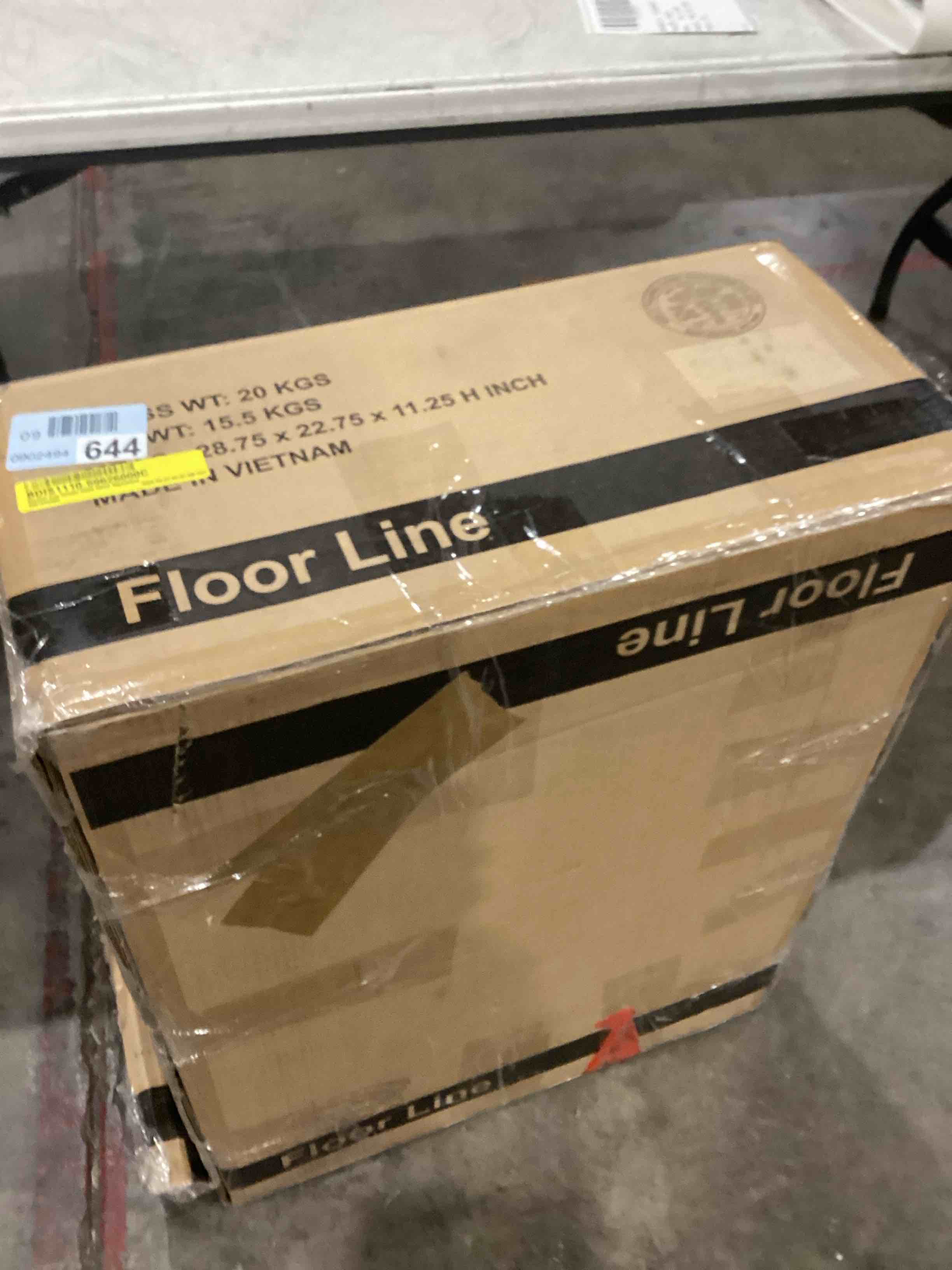 https://s3.amazonaws.com/lotting-images-prod/bidfta/GRA0415652_1744990728469.jpeg