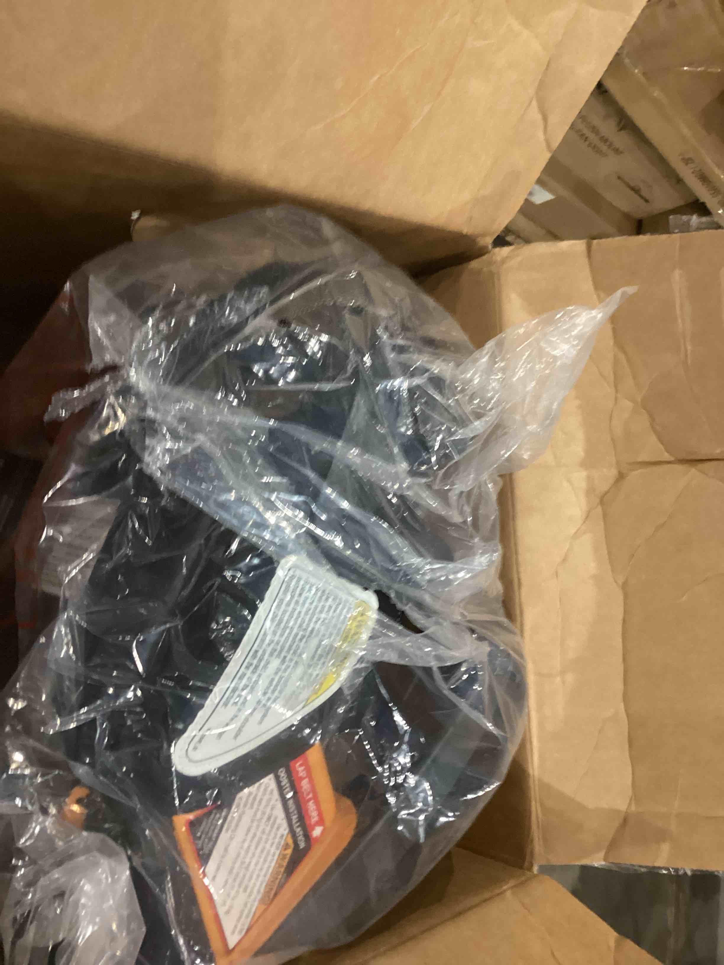 https://s3.amazonaws.com/lotting-images-prod/bidfta/GRA0415773_1744979711682.jpeg
