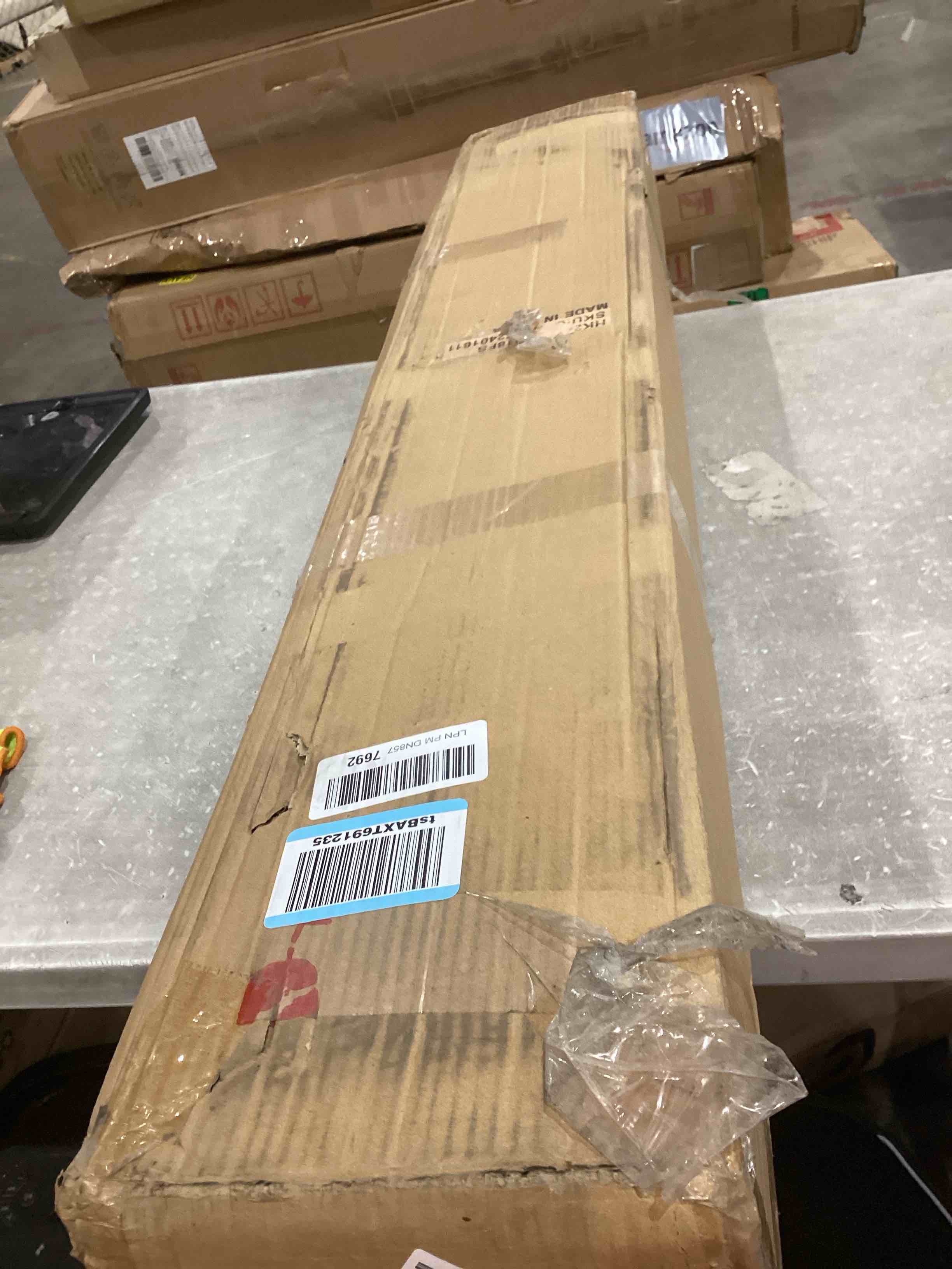 https://s3.amazonaws.com/lotting-images-prod/bidfta/GRA0416489_1742319063238.jpeg