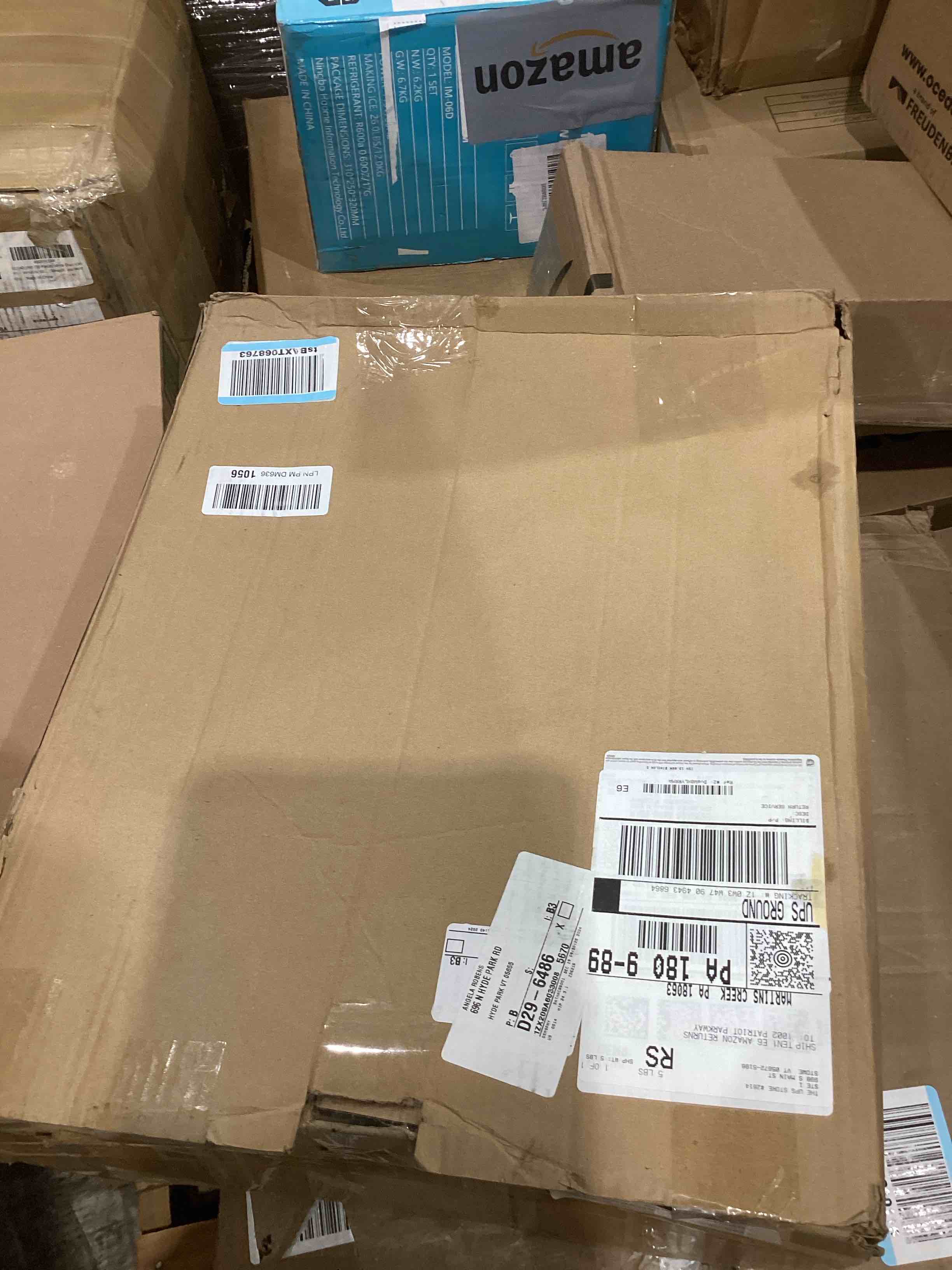https://s3.amazonaws.com/lotting-images-prod/bidfta/GRA0417176_1740492844103.jpeg