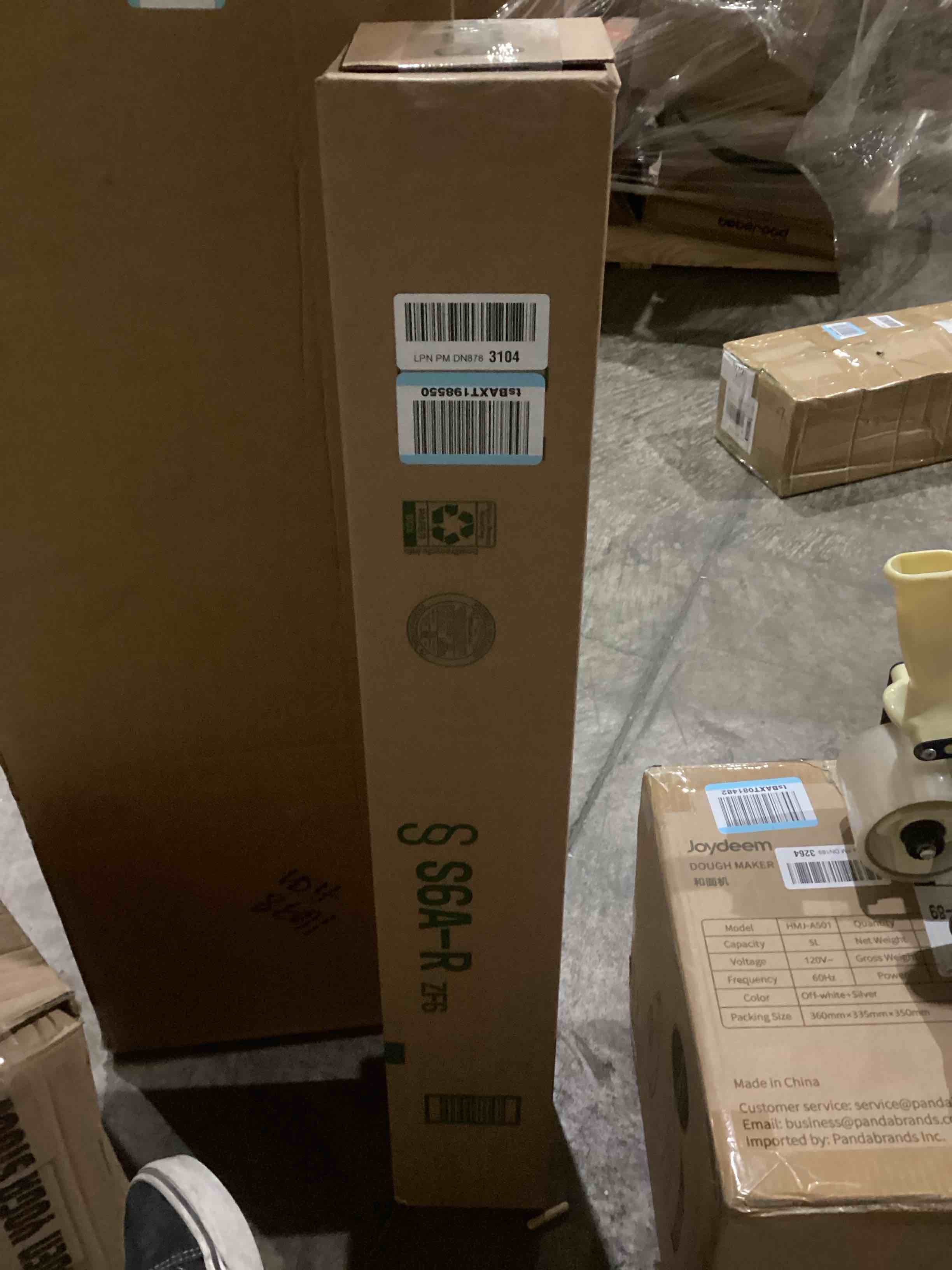https://s3.amazonaws.com/lotting-images-prod/bidfta/GRA0417797_1740082600907.jpeg