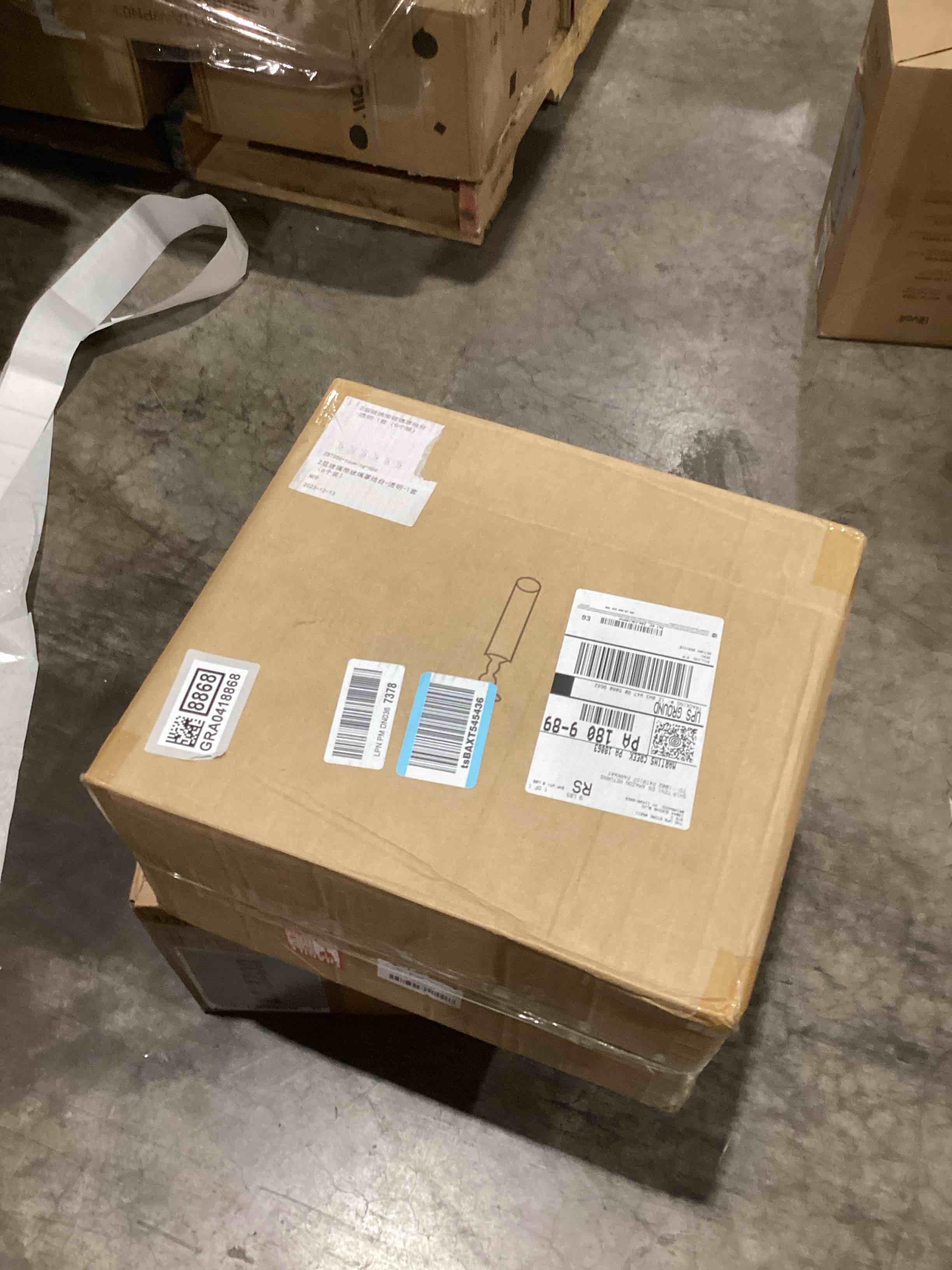 https://s3.amazonaws.com/lotting-images-prod/bidfta/GRA0418868_1738166582595.jpeg
