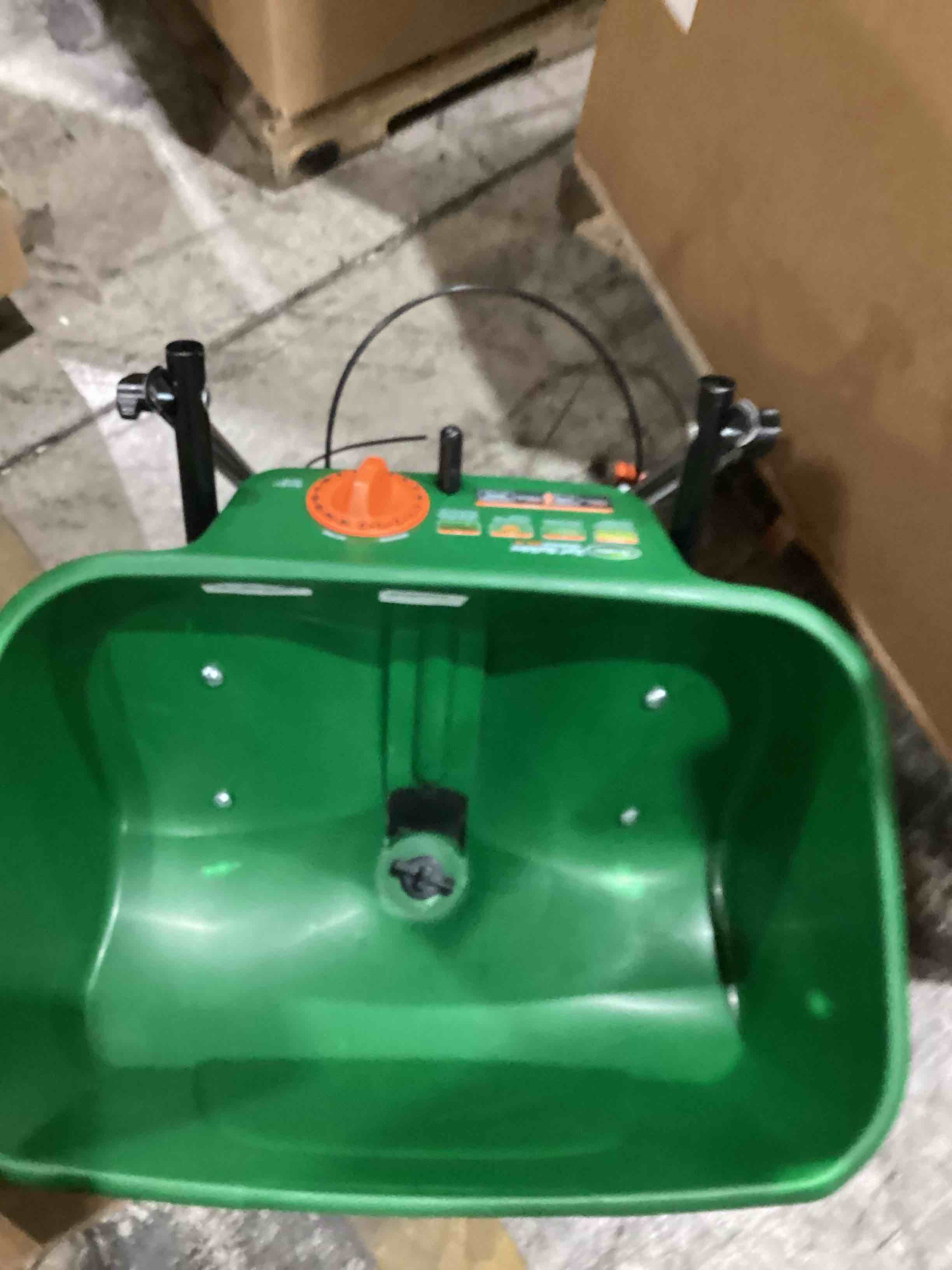 https://s3.amazonaws.com/lotting-images-prod/bidfta/GRA0419561_1734630861320.jpeg
