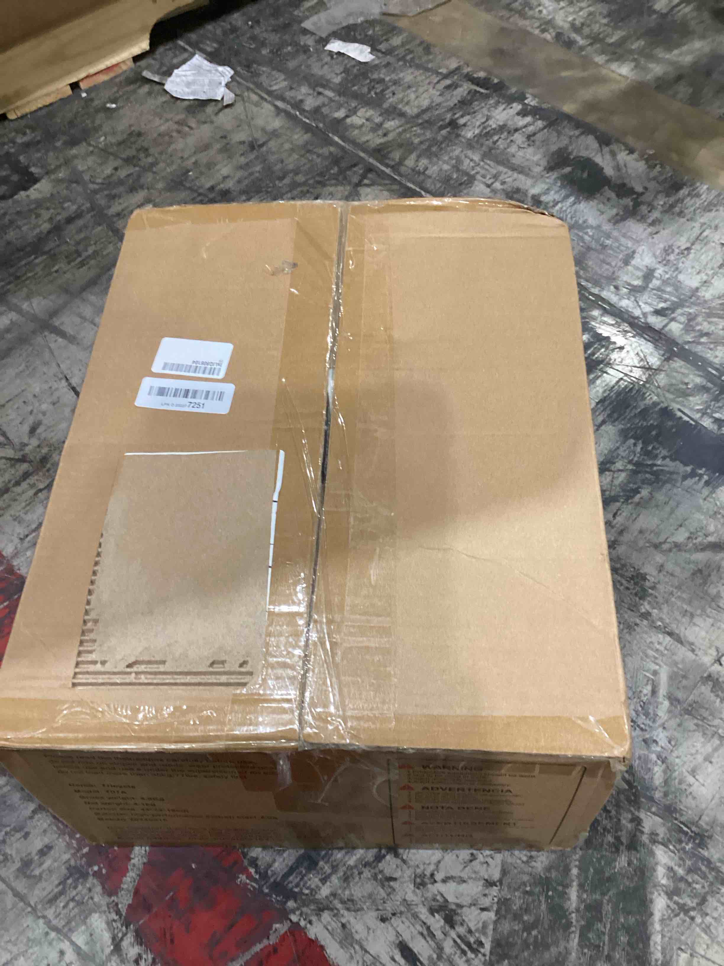 https://s3.amazonaws.com/lotting-images-prod/bidfta/GRA0419720_1734617719535.jpeg