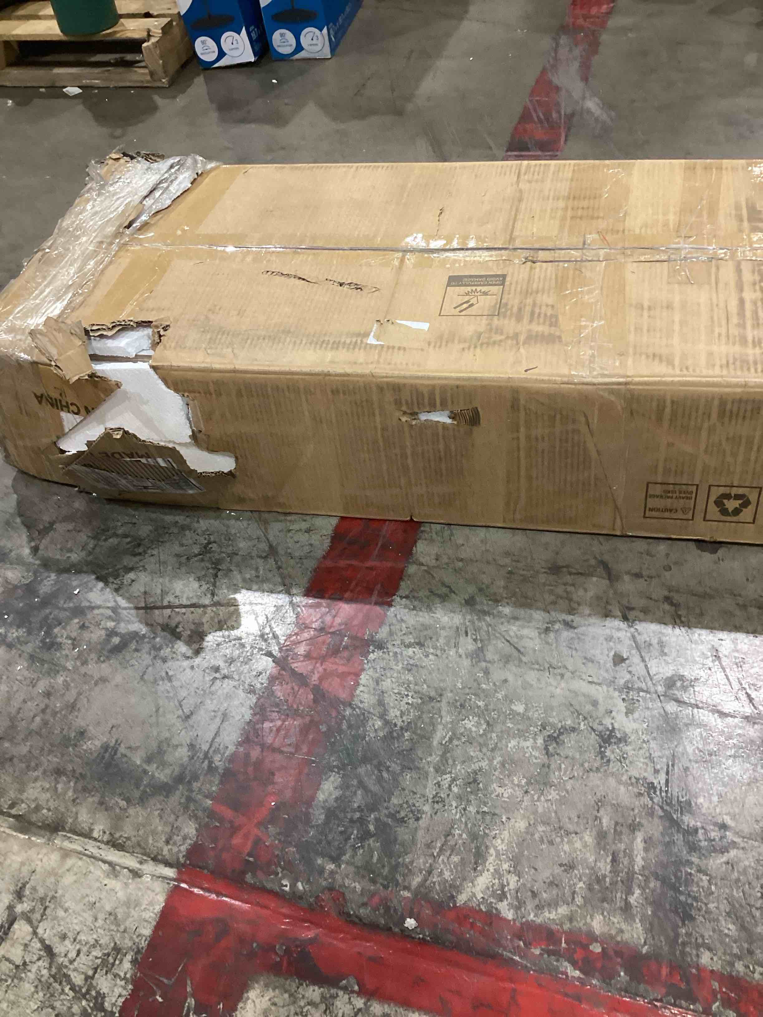 https://s3.amazonaws.com/lotting-images-prod/bidfta/GRA0420752_1734369787070.jpeg