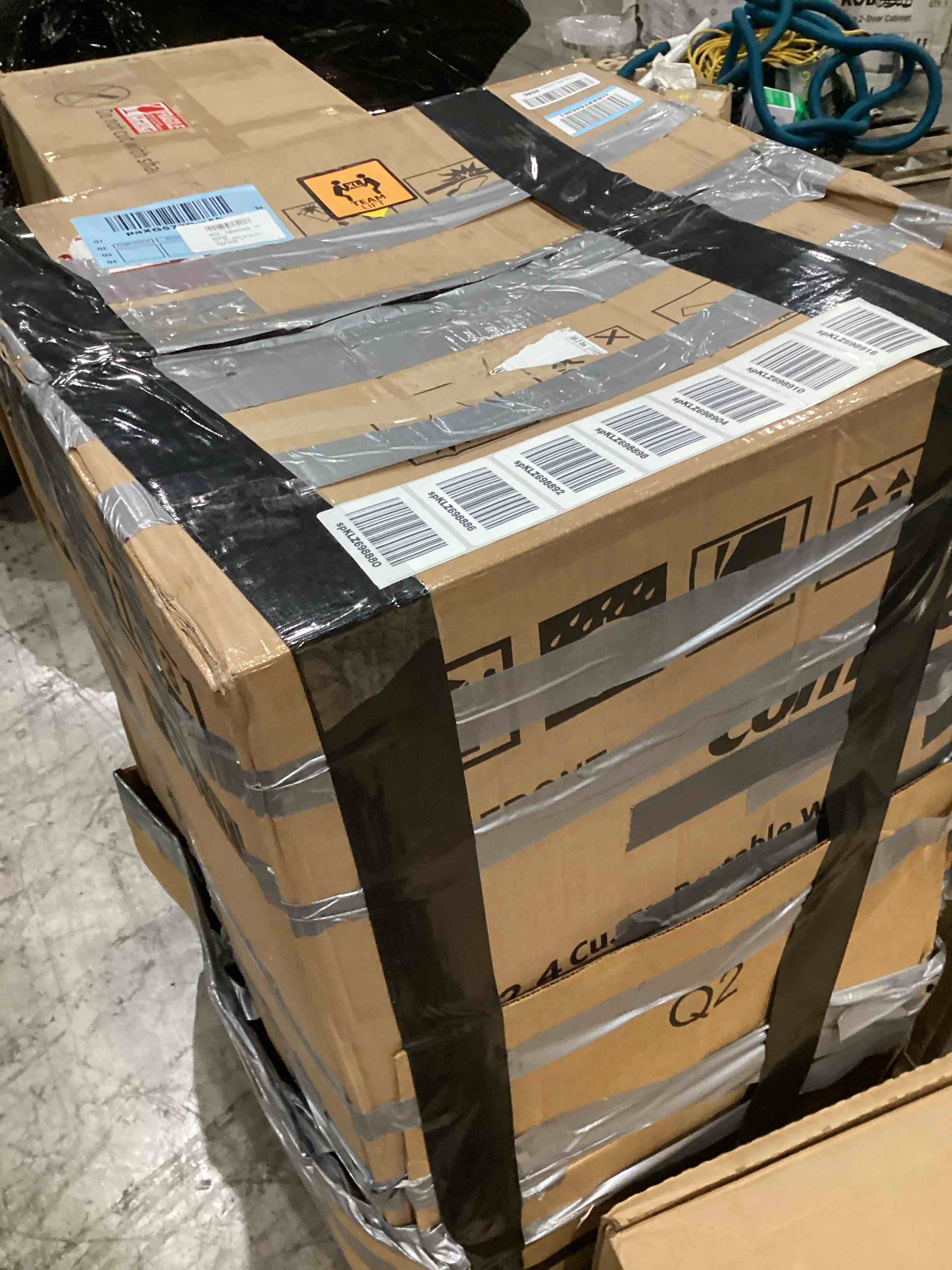 https://s3.amazonaws.com/lotting-images-prod/bidfta/GRA0421113_1734093915321.jpeg