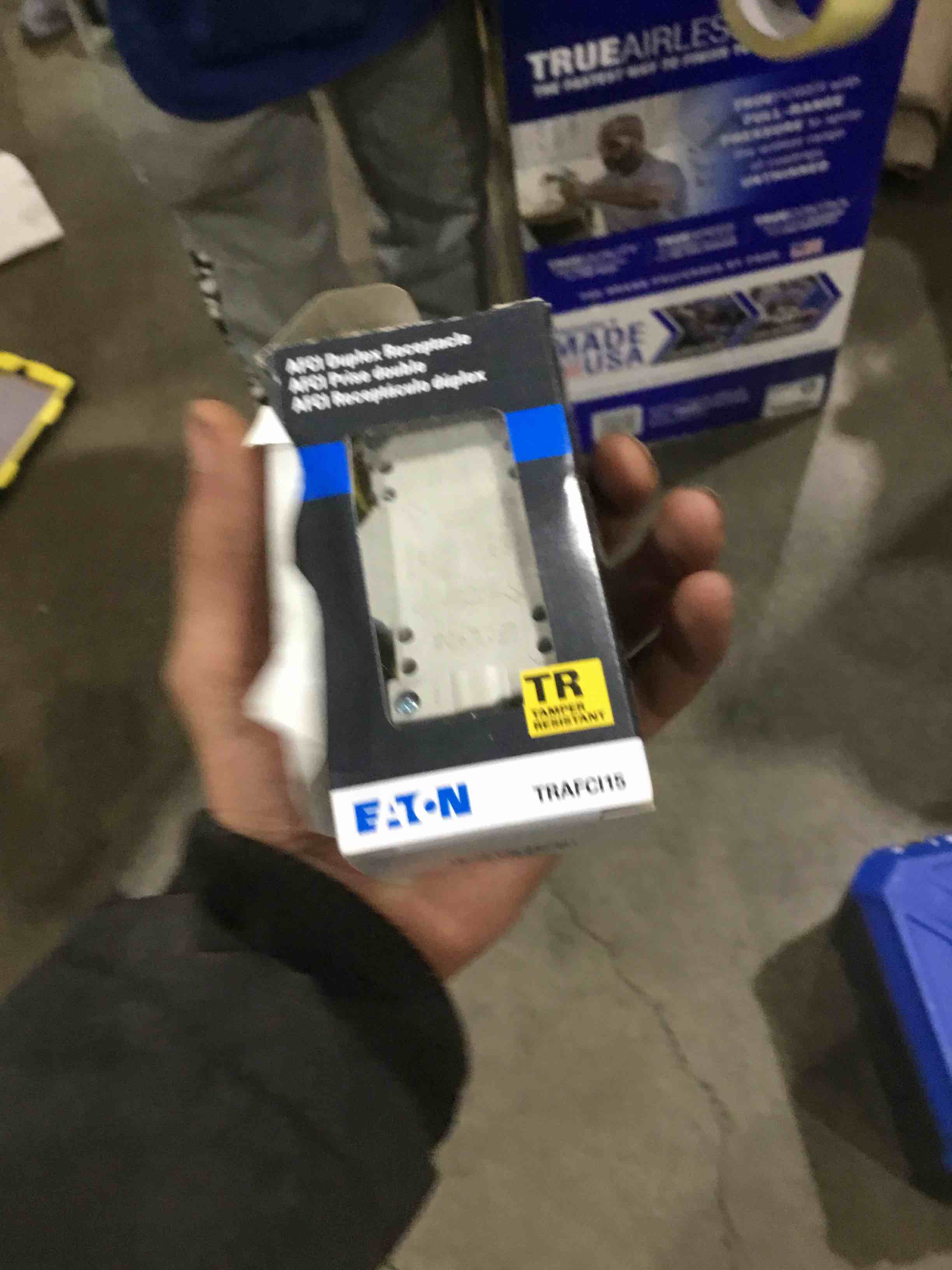 Eaton 3.6A USB Type A Charger with TR Duplex Receptacle 20A/125V, Silver Granite