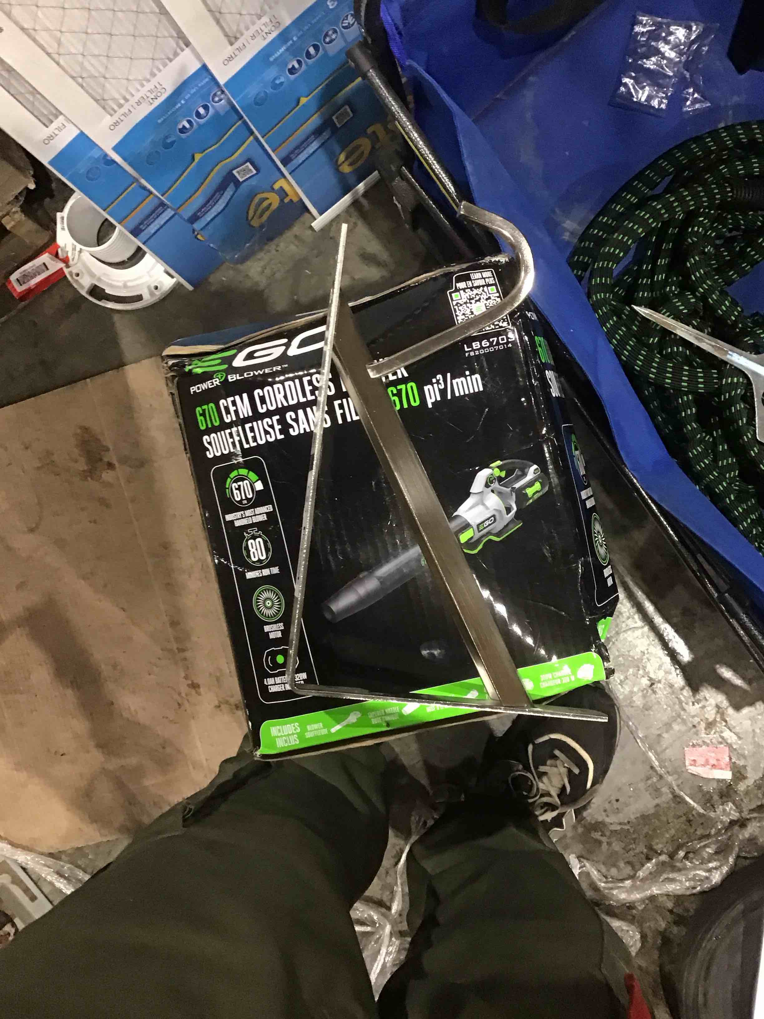 shelf and rod bracket