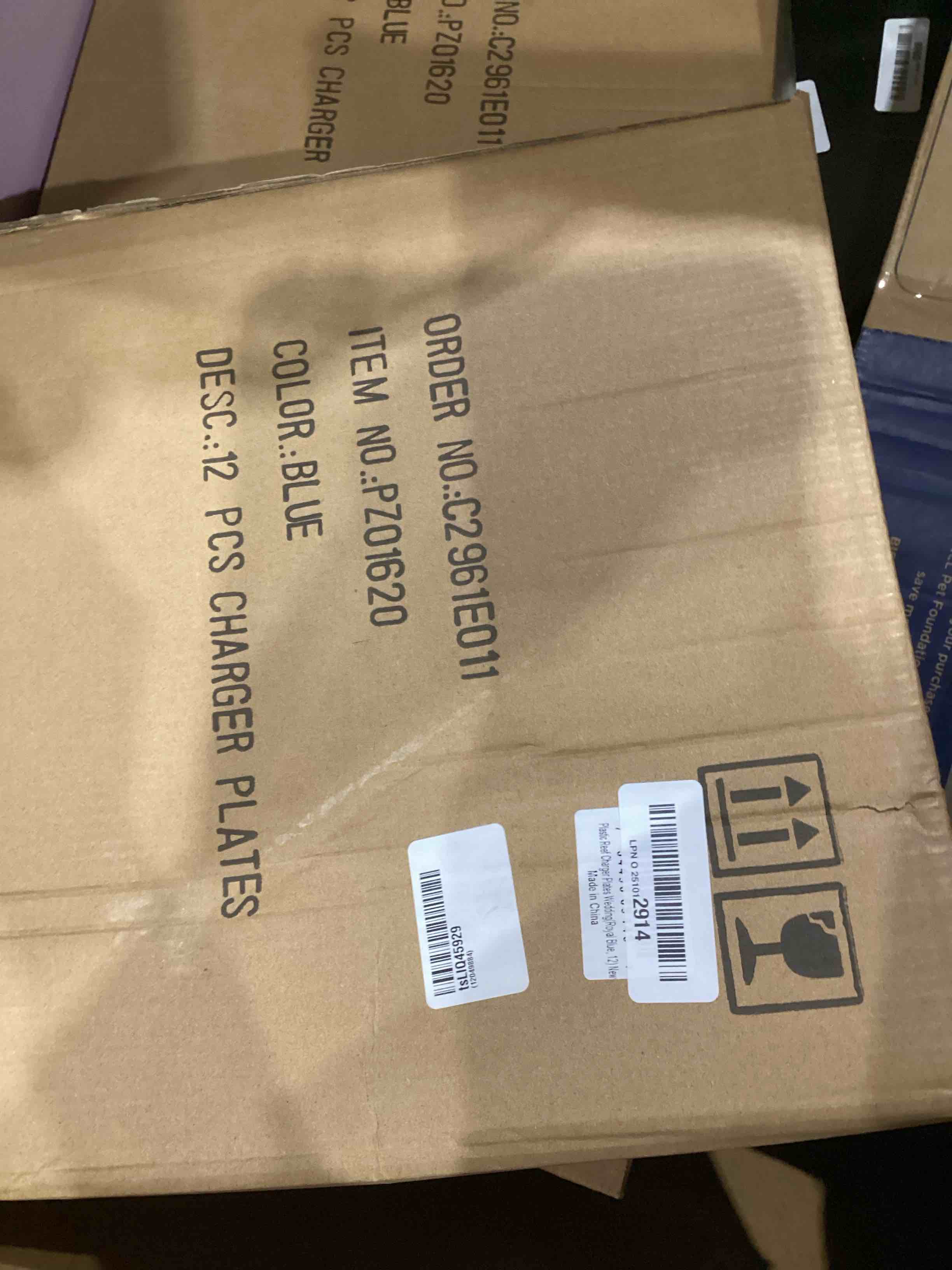 https://s3.amazonaws.com/lotting-images-prod/bidfta/GRA0423197_1733859957004.jpeg