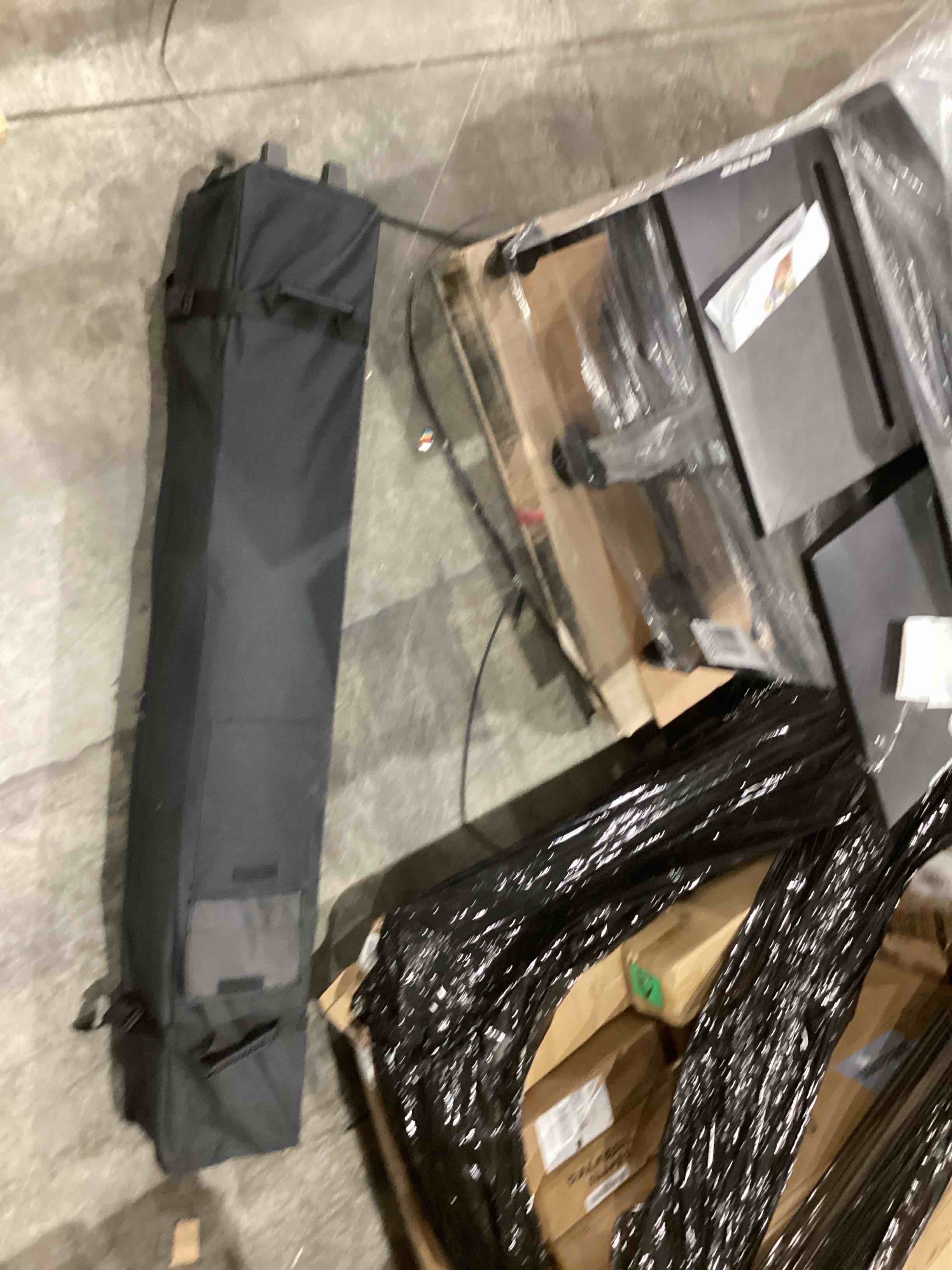 CROWN SHADES Canopy Tent, 10 x 10 Foot Portable Pop Up Outdoor Gazebo with 1 Sidewall, Easy 1 Push Center Lock, UV Protection, and Carry Bag, Cyan Blue