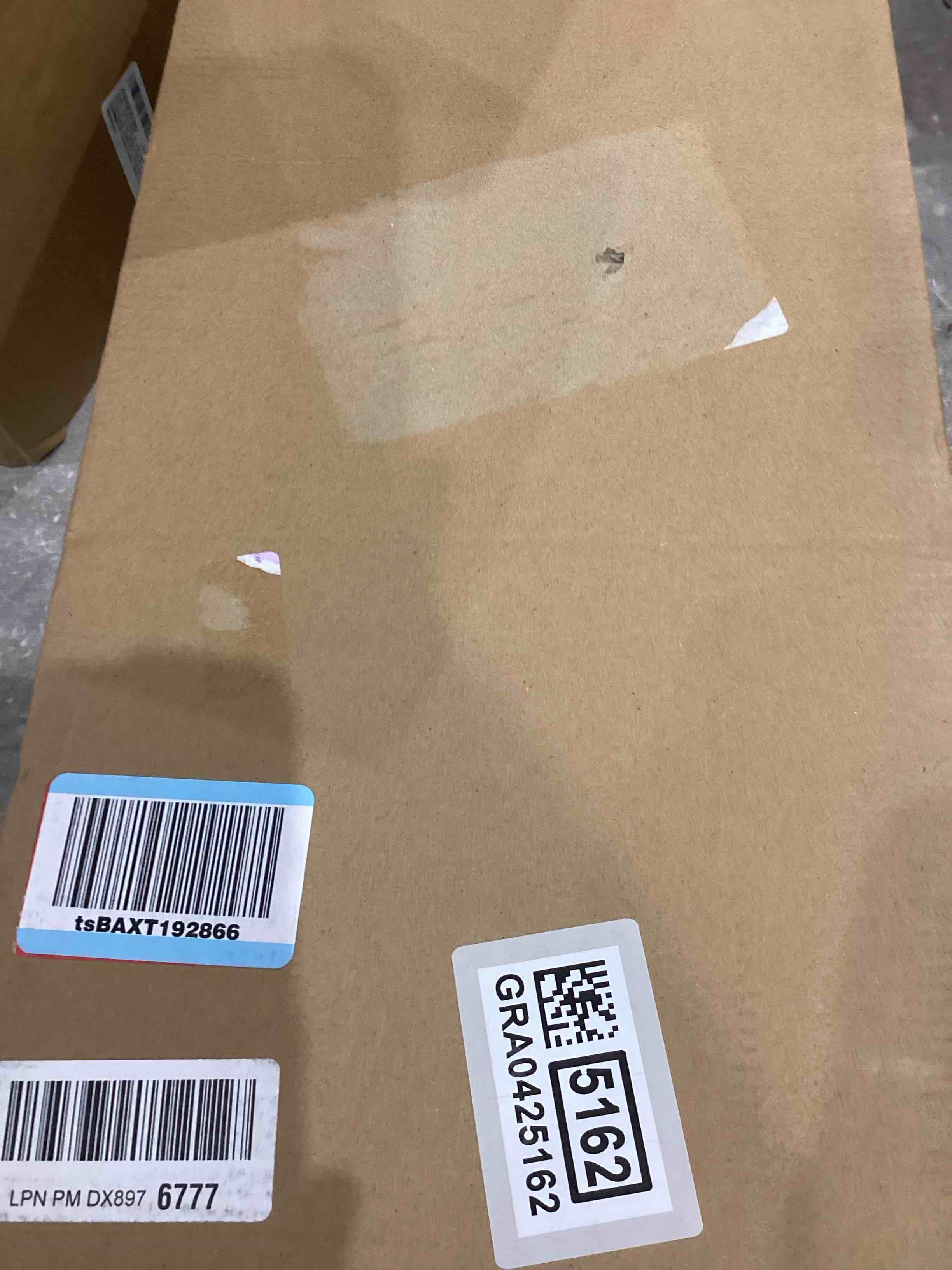 https://s3.amazonaws.com/lotting-images-prod/bidfta/GRA0425162_1748460029211.jpeg