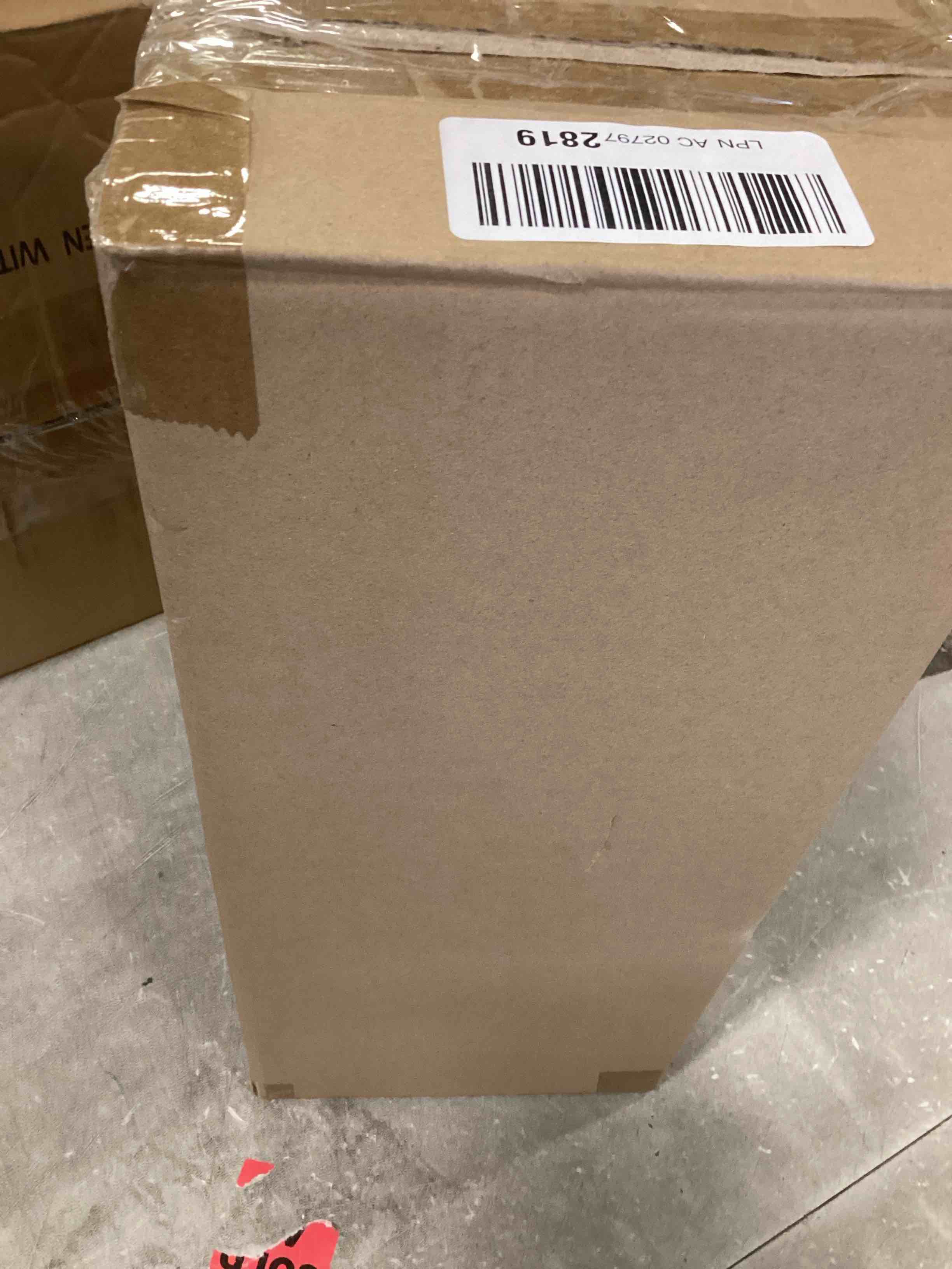 https://s3.amazonaws.com/lotting-images-prod/bidfta/GRA0426506_1733322132316.jpeg