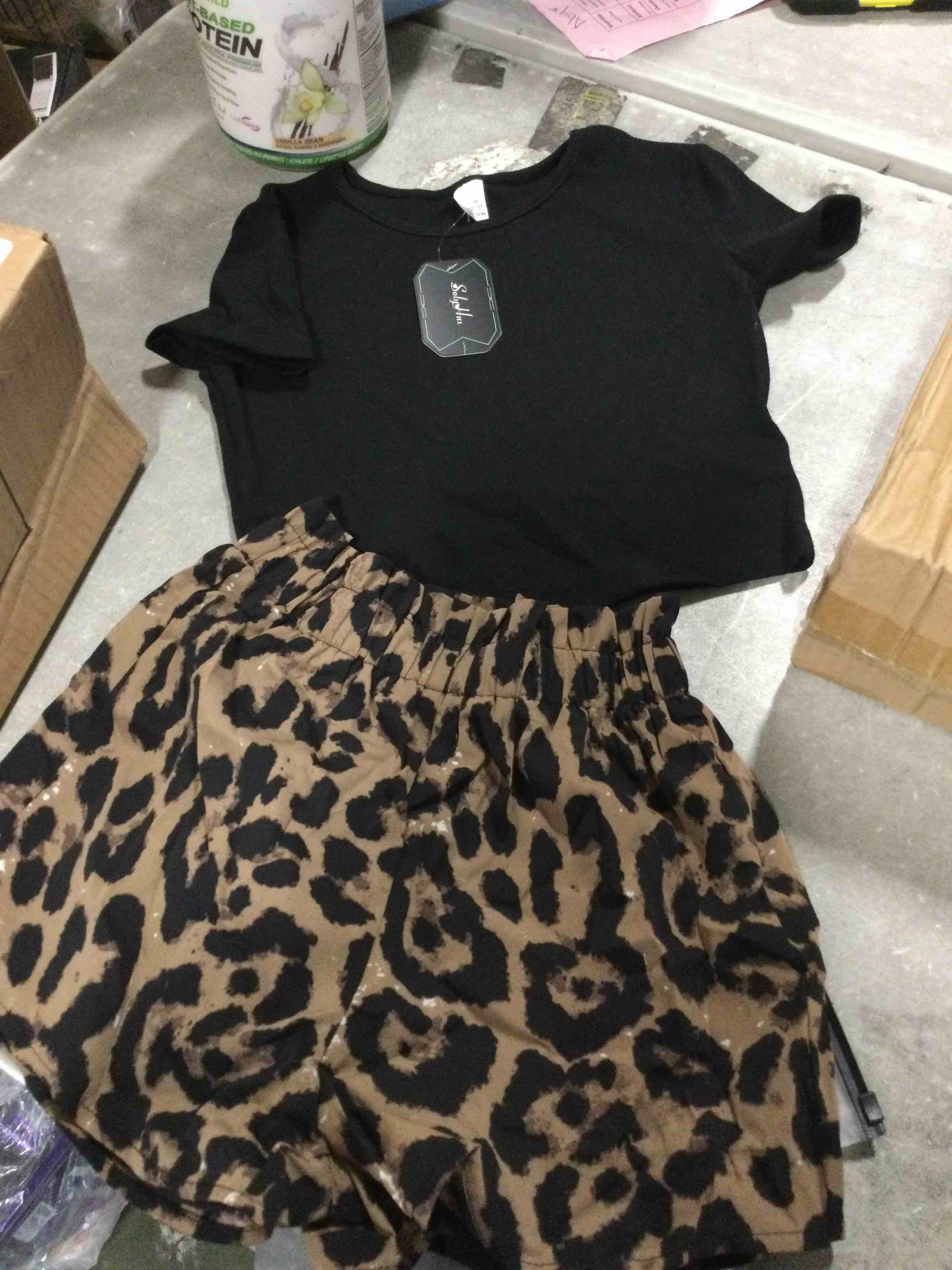 https://s3.amazonaws.com/lotting-images-prod/bidfta/GRA0427208_1732730442616.jpeg