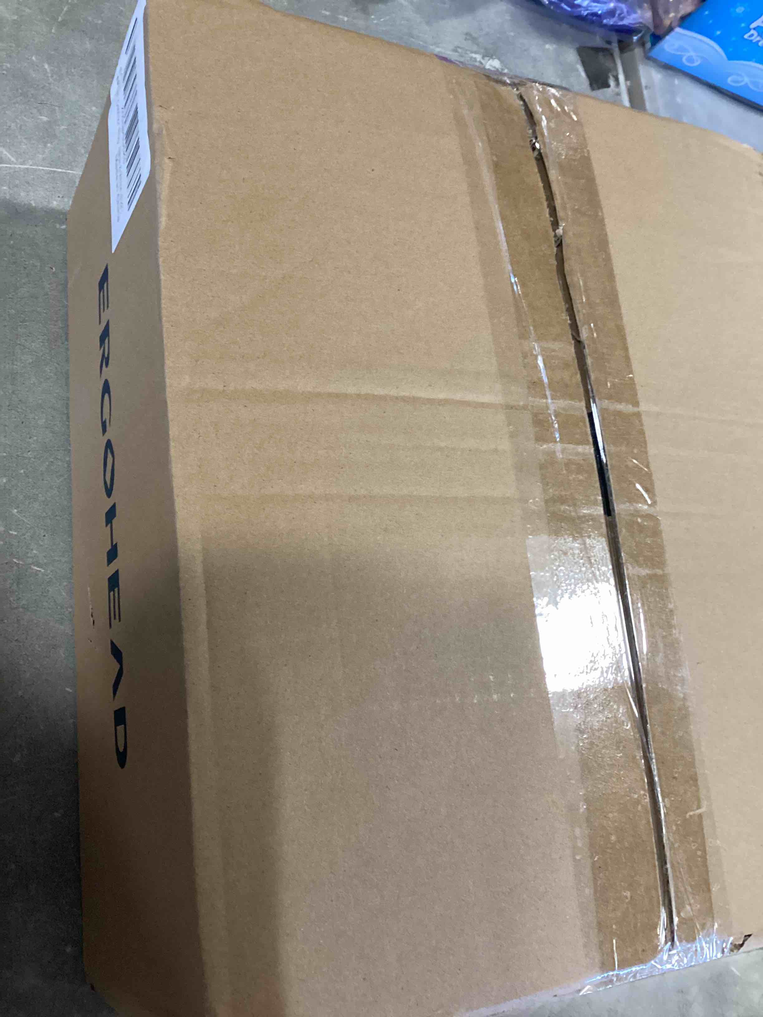 https://s3.amazonaws.com/lotting-images-prod/bidfta/GRA0427418_1732652483305.jpeg