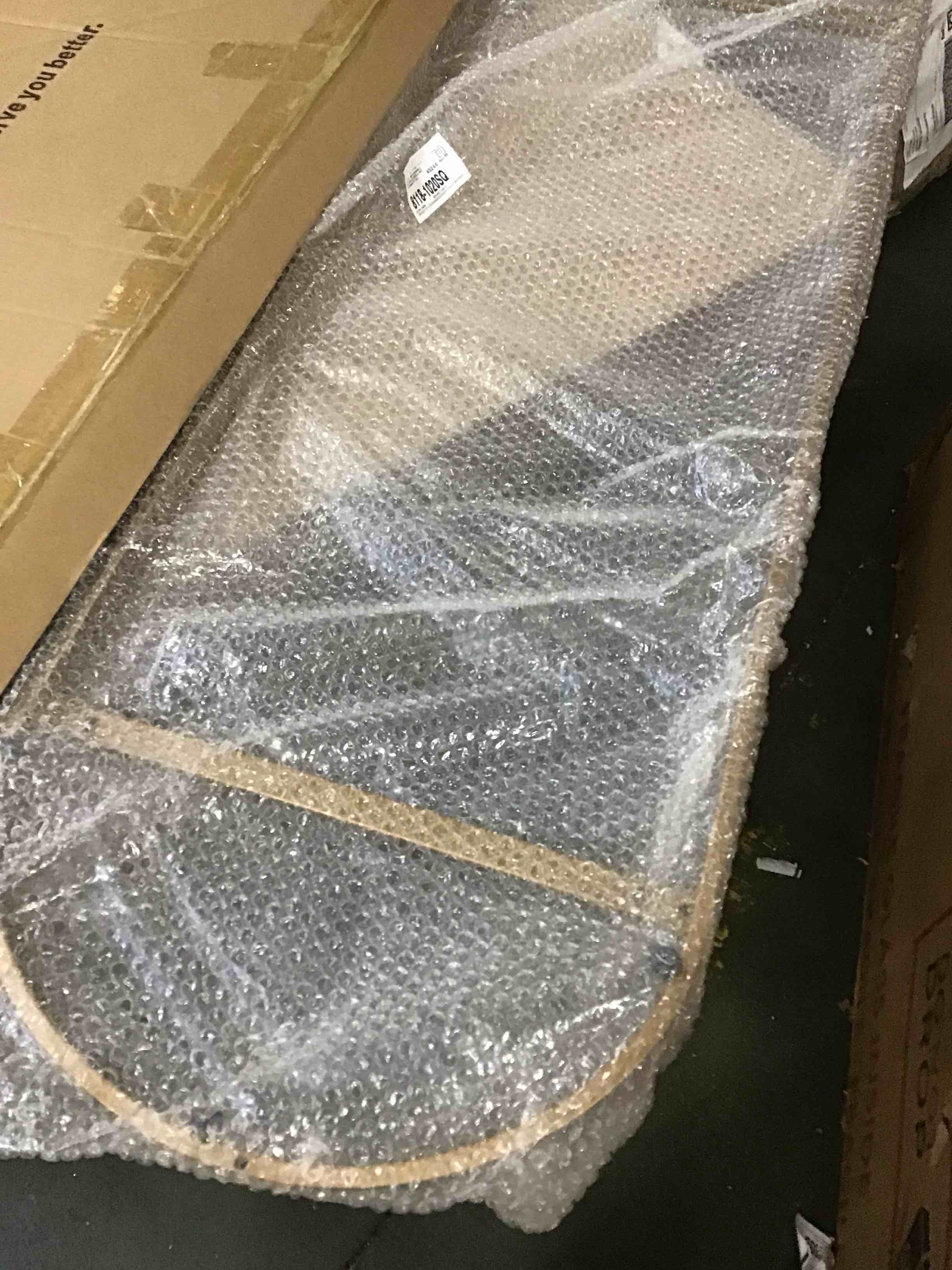 https://s3.amazonaws.com/lotting-images-prod/bidfta/GRA0428129_1732911459664.jpeg
