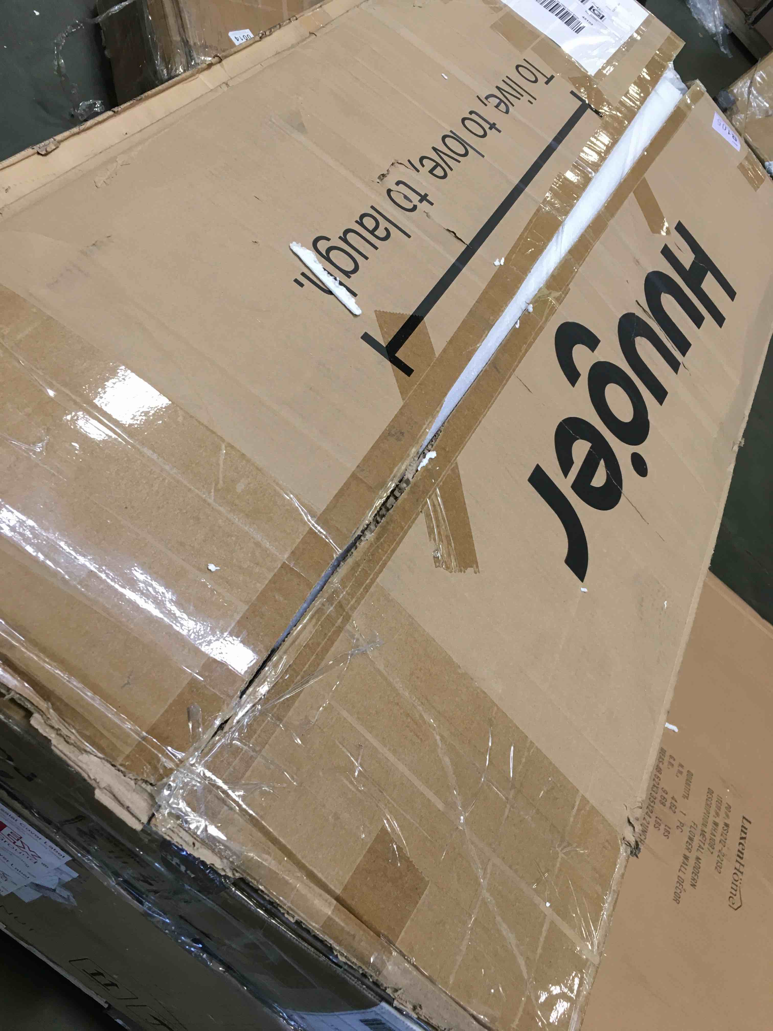 https://s3.amazonaws.com/lotting-images-prod/bidfta/GRA0428383_1732640117421.jpeg