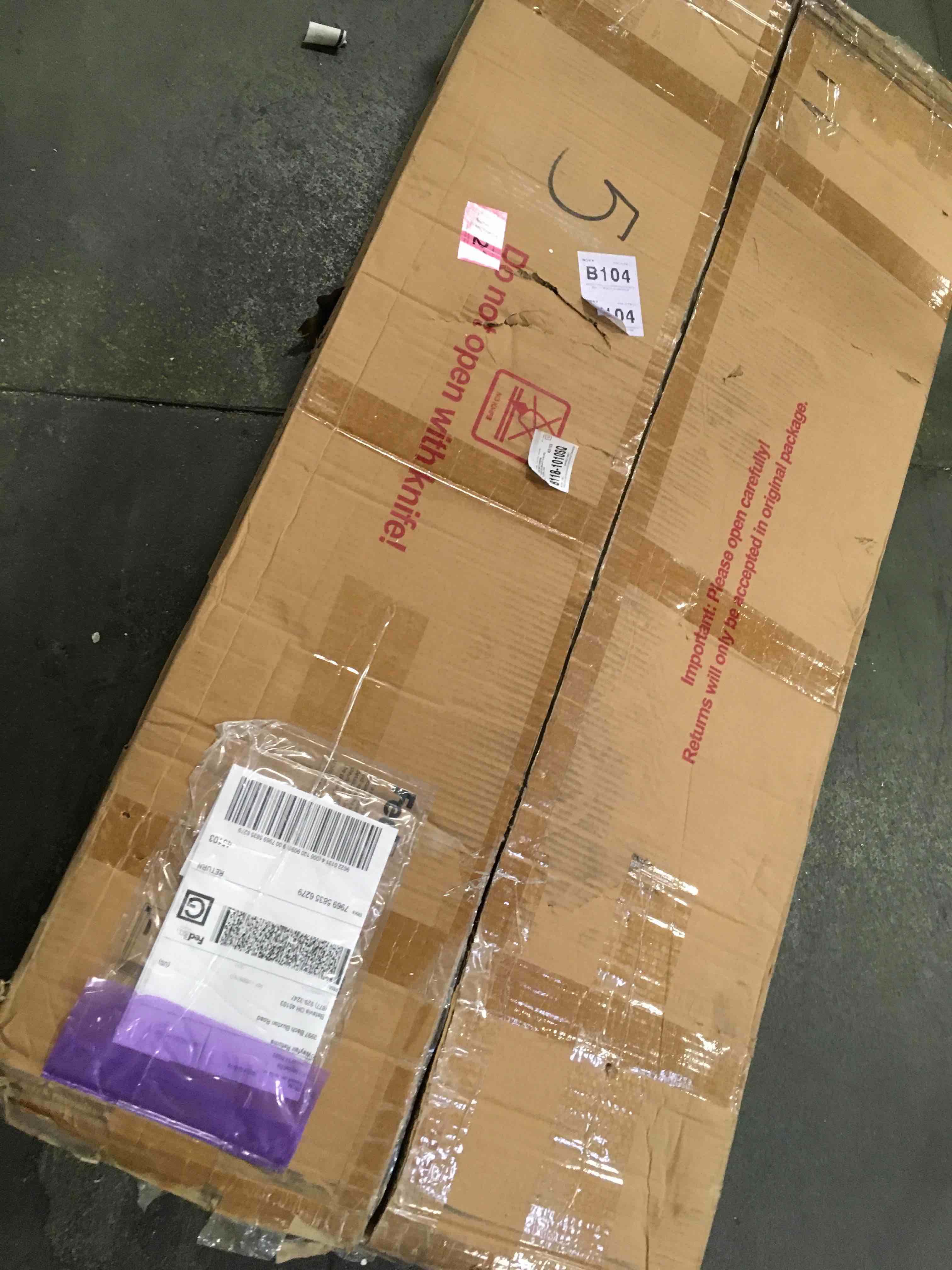 https://s3.amazonaws.com/lotting-images-prod/bidfta/GRA0428493_1732559942827.jpeg