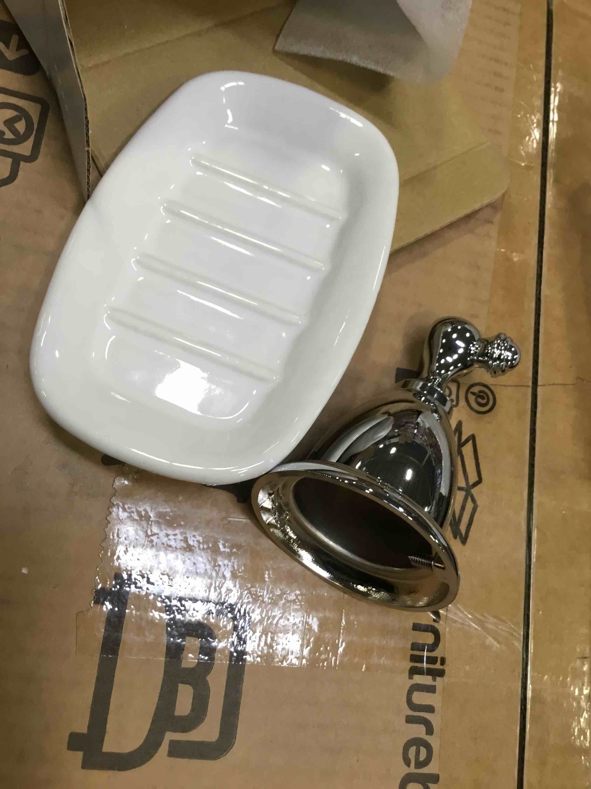 https://s3.amazonaws.com/lotting-images-prod/bidfta/GRA0428835_1732131740151.jpeg